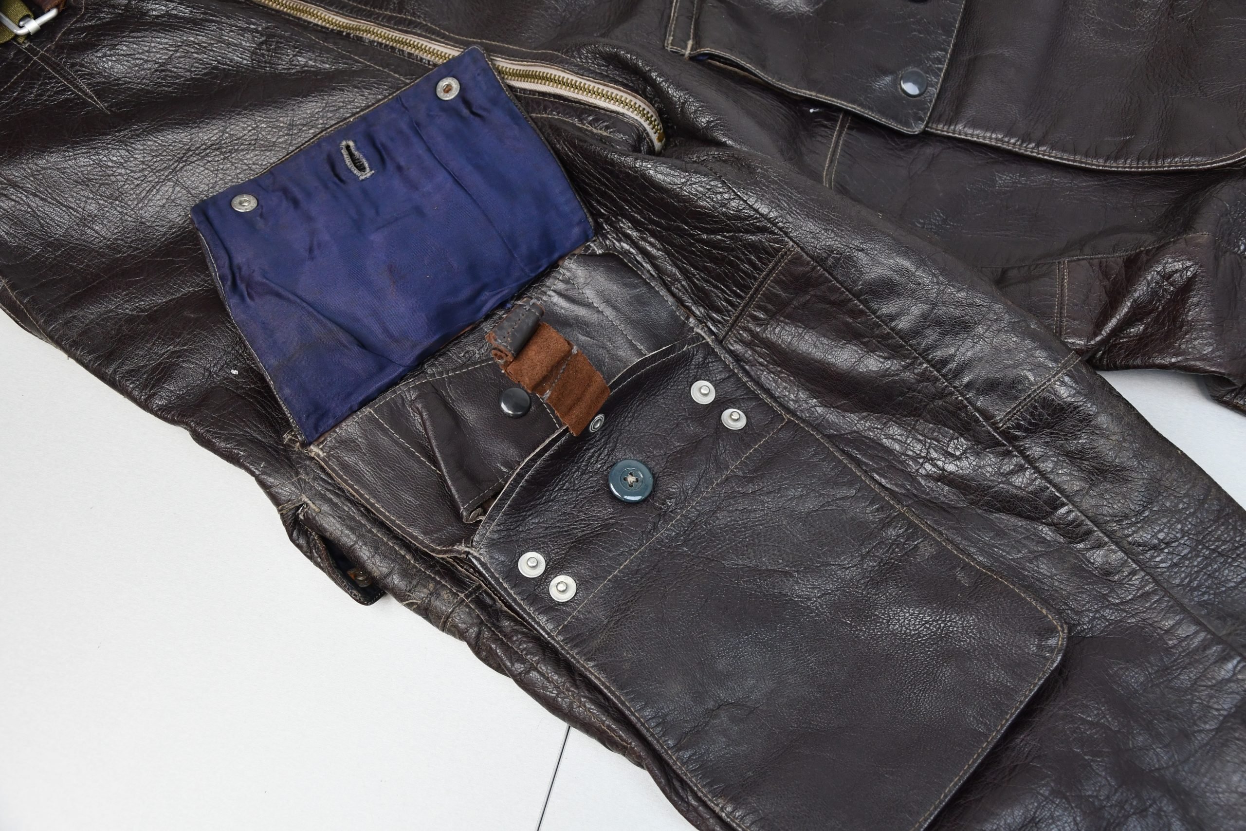 RARE Luftwaffe late-war 'Reich Defence' leather fighter pilot trousers with RBNr. — image 10