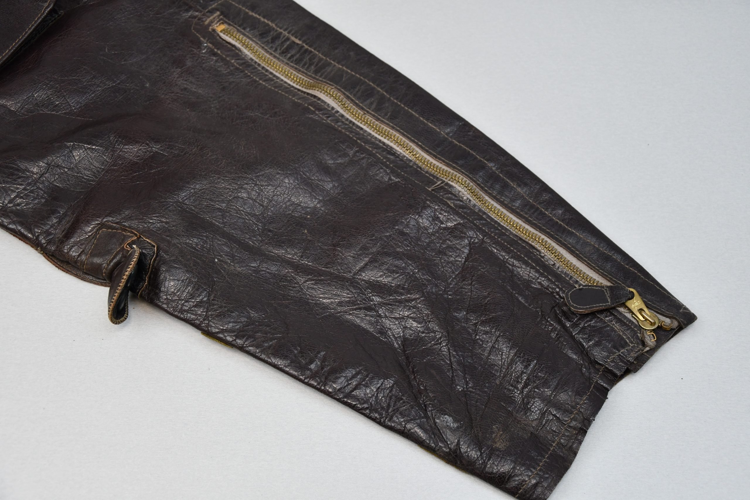 RARE Luftwaffe late-war 'Reich Defence' leather fighter pilot trousers with RBNr. — image 4