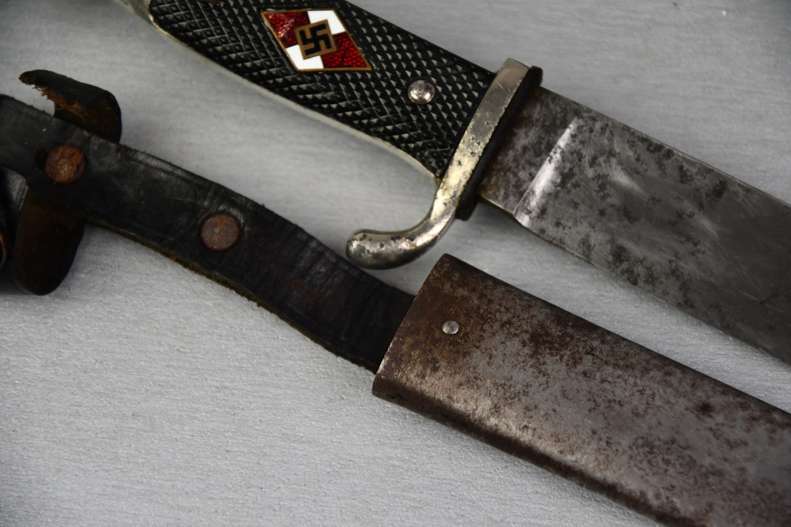 Hitlerjugend knife by RZM M7/13 Schuttelhofer Artur & Co. (ASSO), Solingen — image 3
