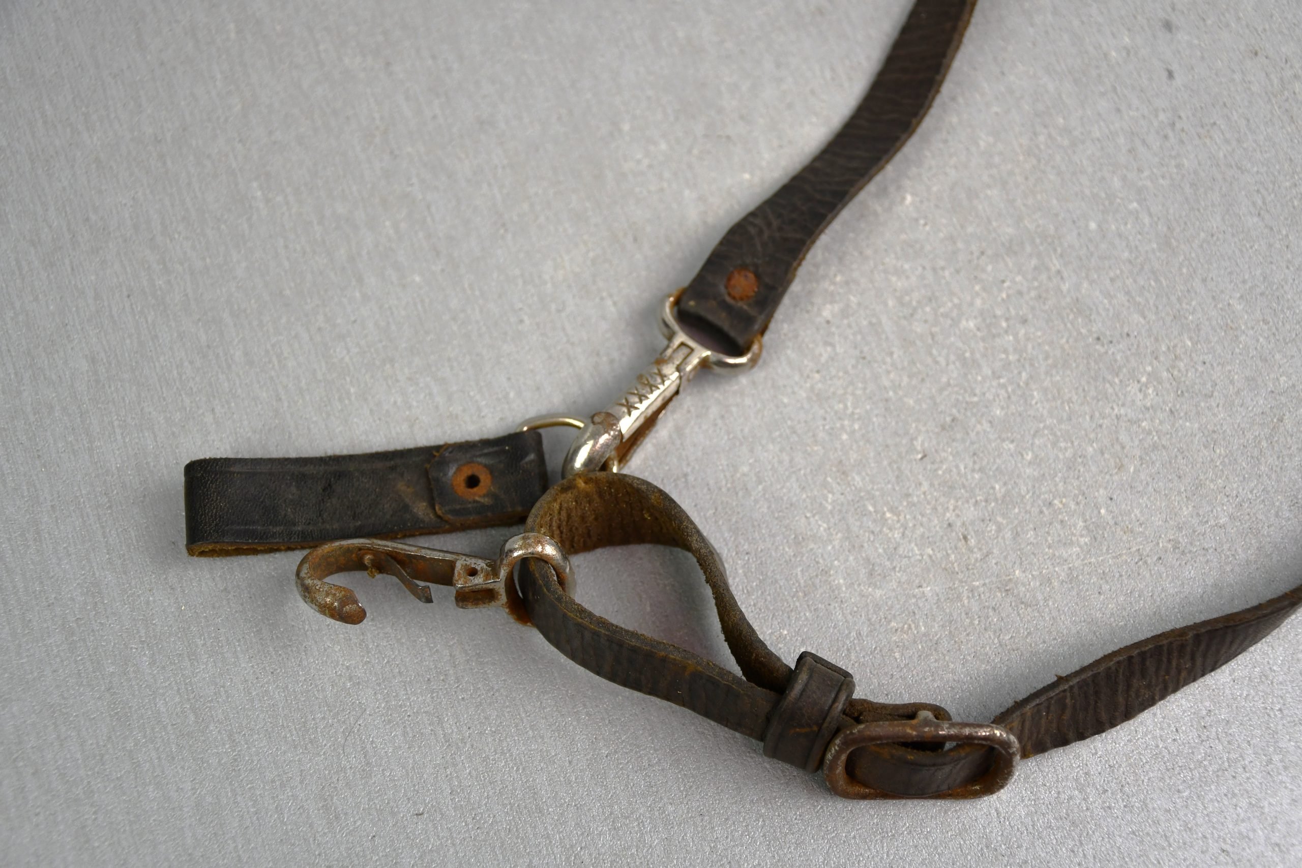 German political/Hitlerjugend brown leather shoulder cross strap — image 2