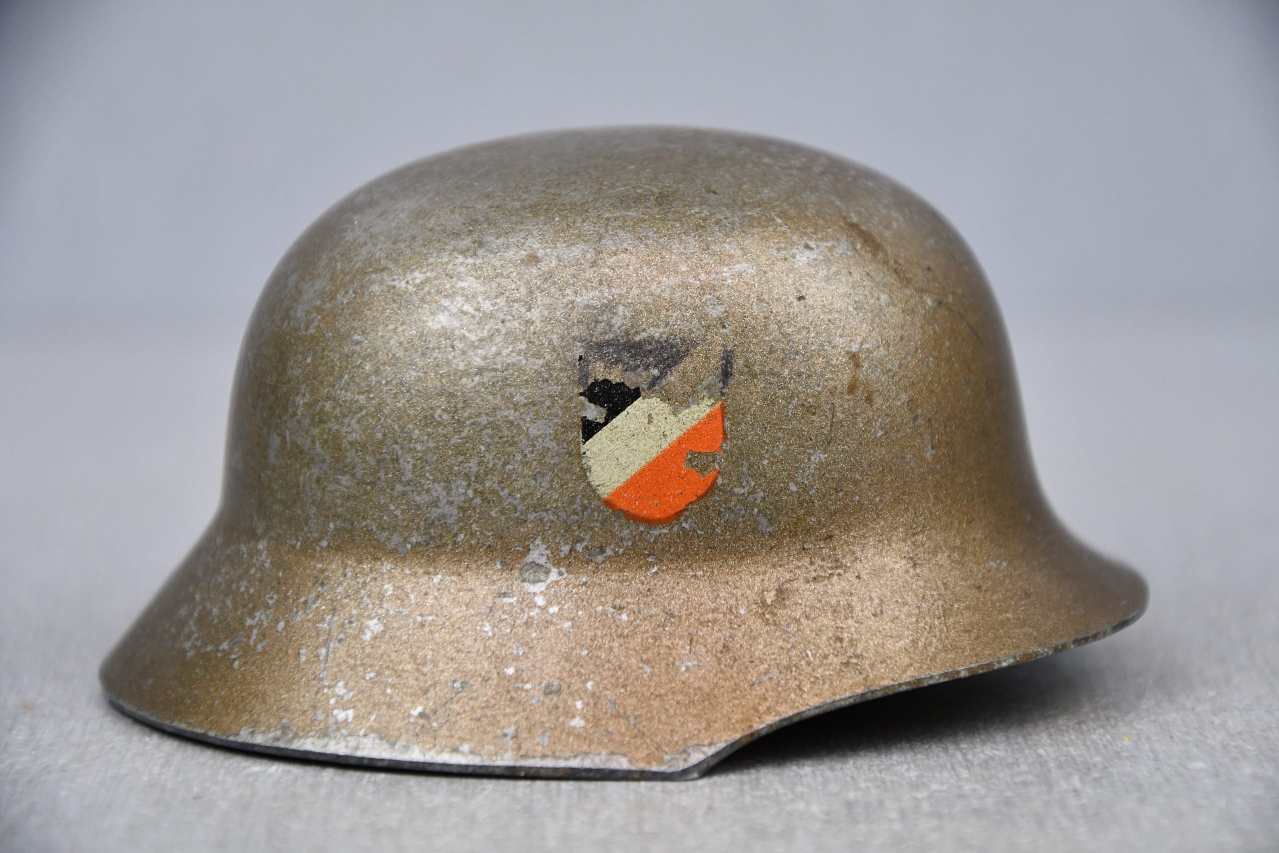 Army (Heer) double decal miniature wedding helmet — image 3