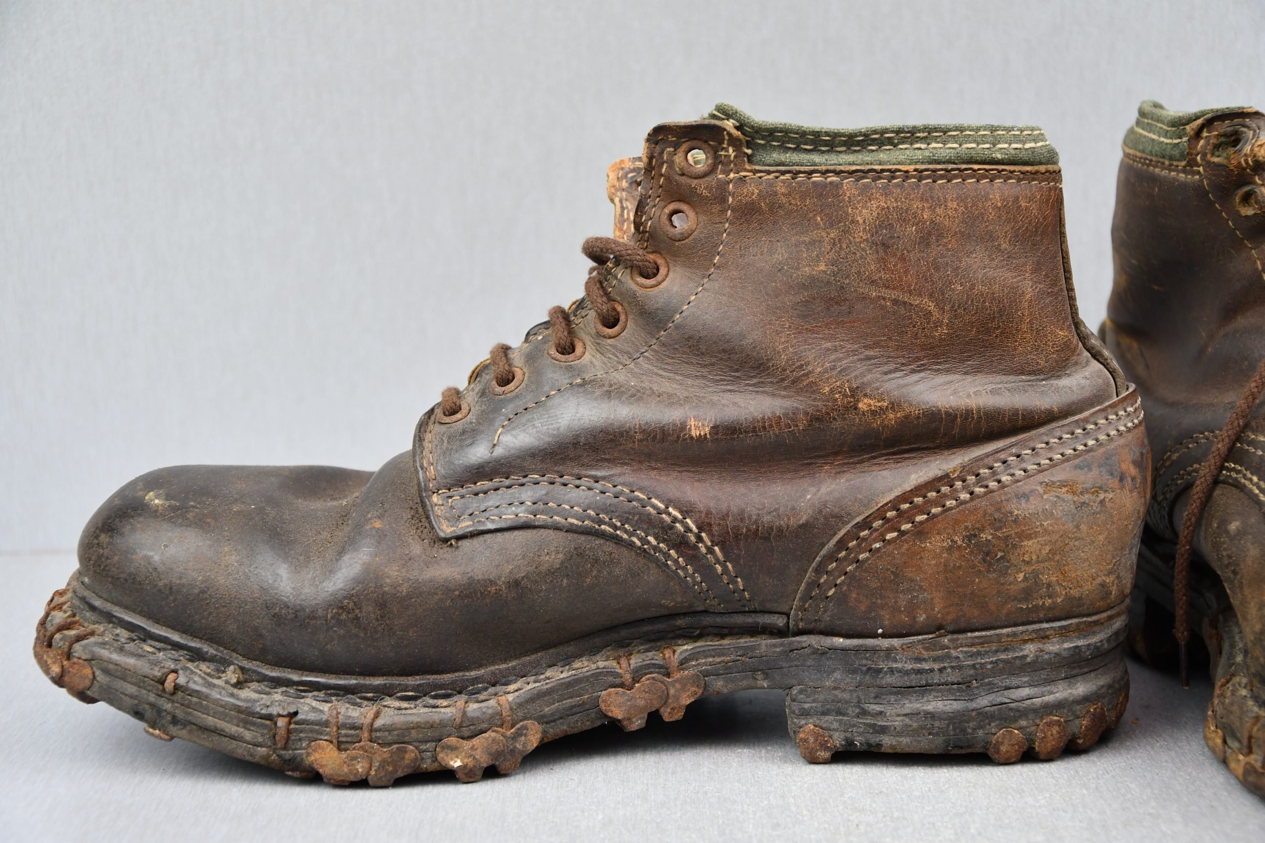 M37 Wehrmacht 'Gebirgsjäger' mountain boots with RBNr. — image 4