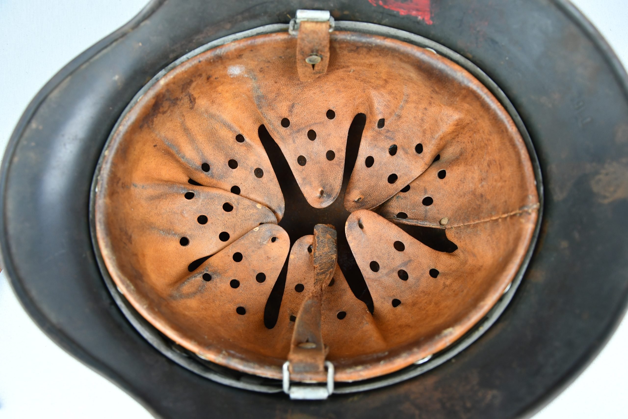 M40 Army (Heer) single decal steel helmet NS64 — image 9