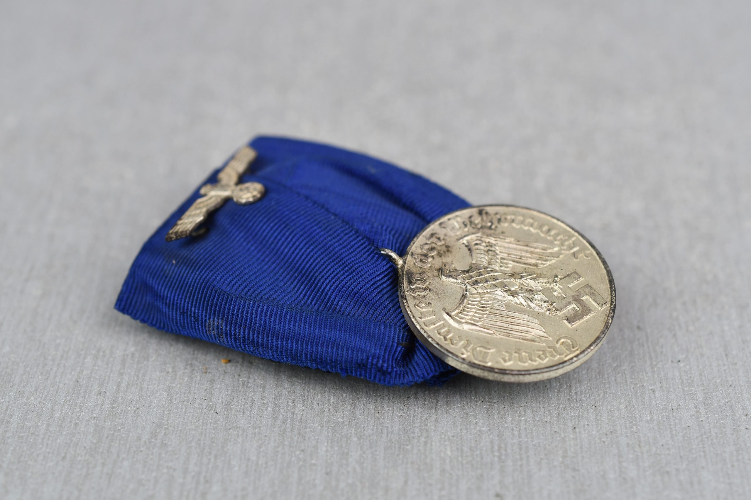 Army (Heer) 4 years faithful service medal single mount bar — image 3