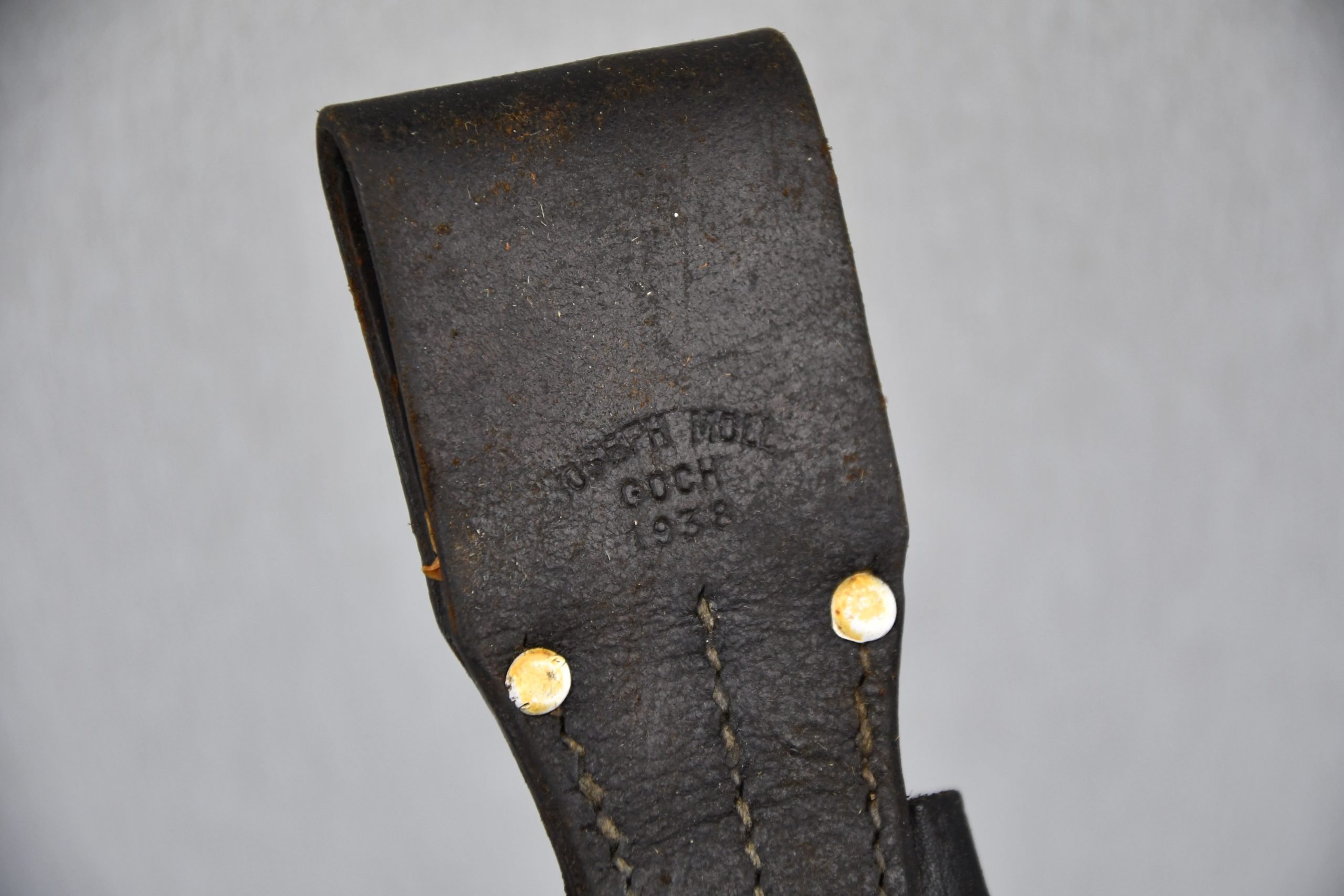 Wehrmacht K98 leather bayonet frog by Joseph Mol 1938 — image 4