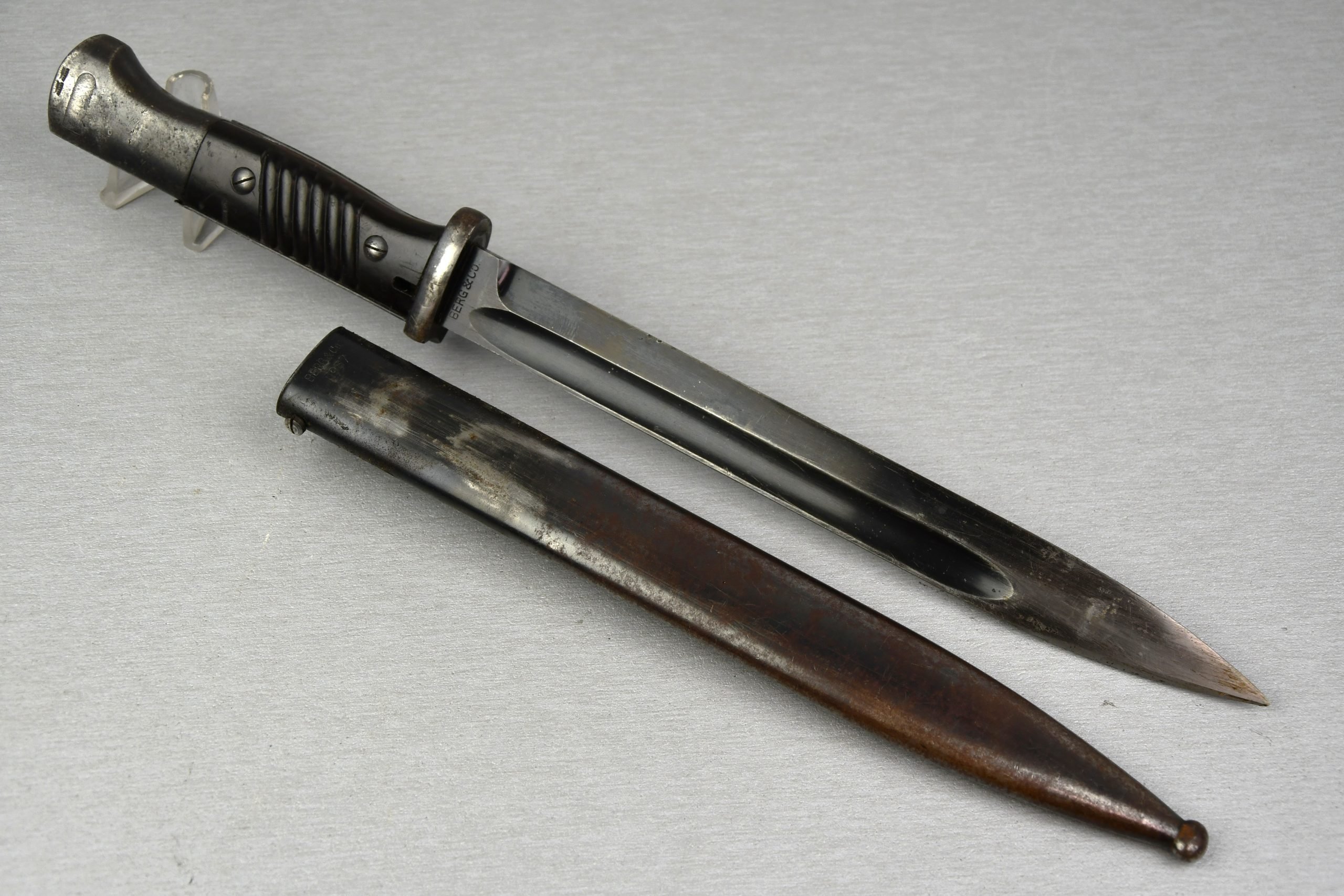 Early matching K98 bayonet by Berg & Co. 1937 — image 5
