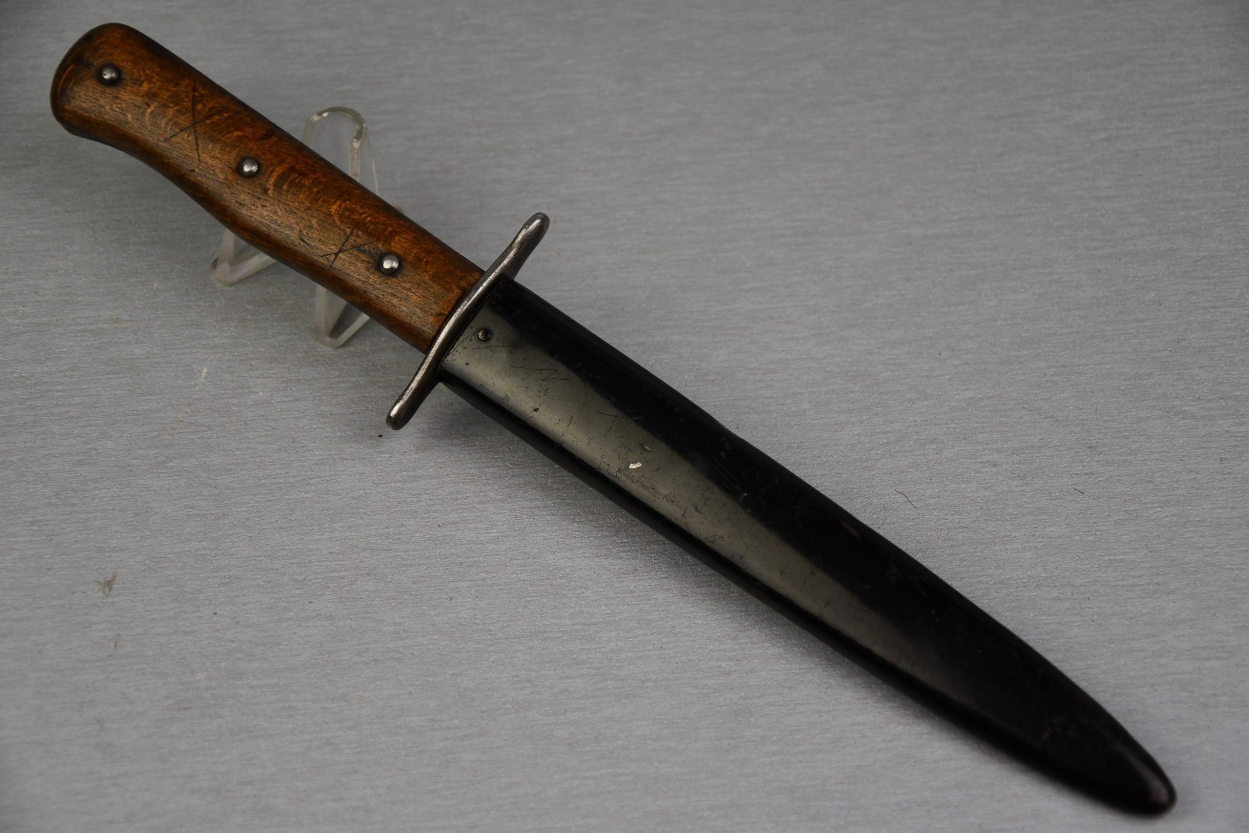 Luftwaffe close combat boot knife 'Nahkampfmesser' — image 7