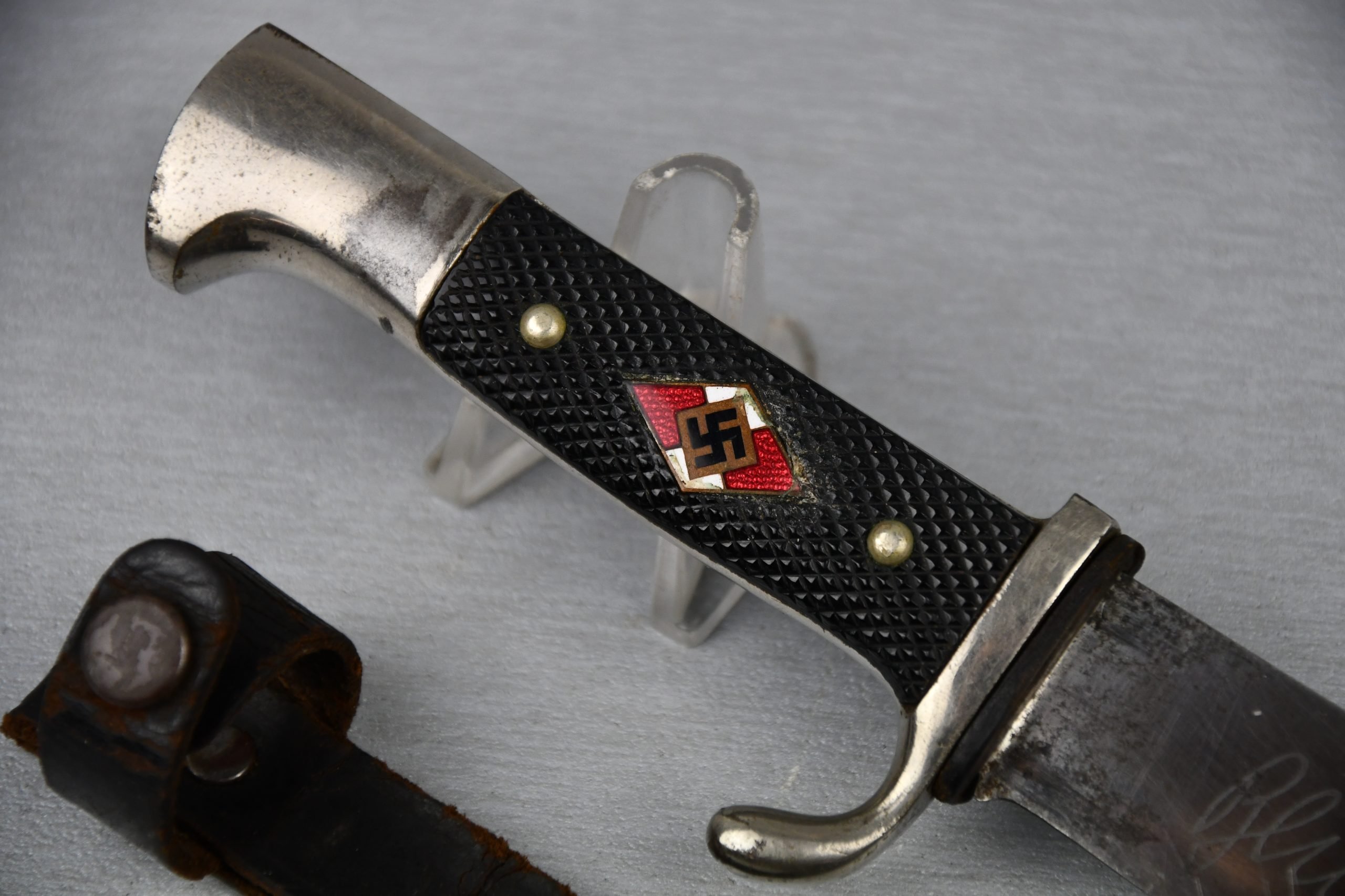 Hitlerjugend knife with motto by Hartkopf & Co. — image 2