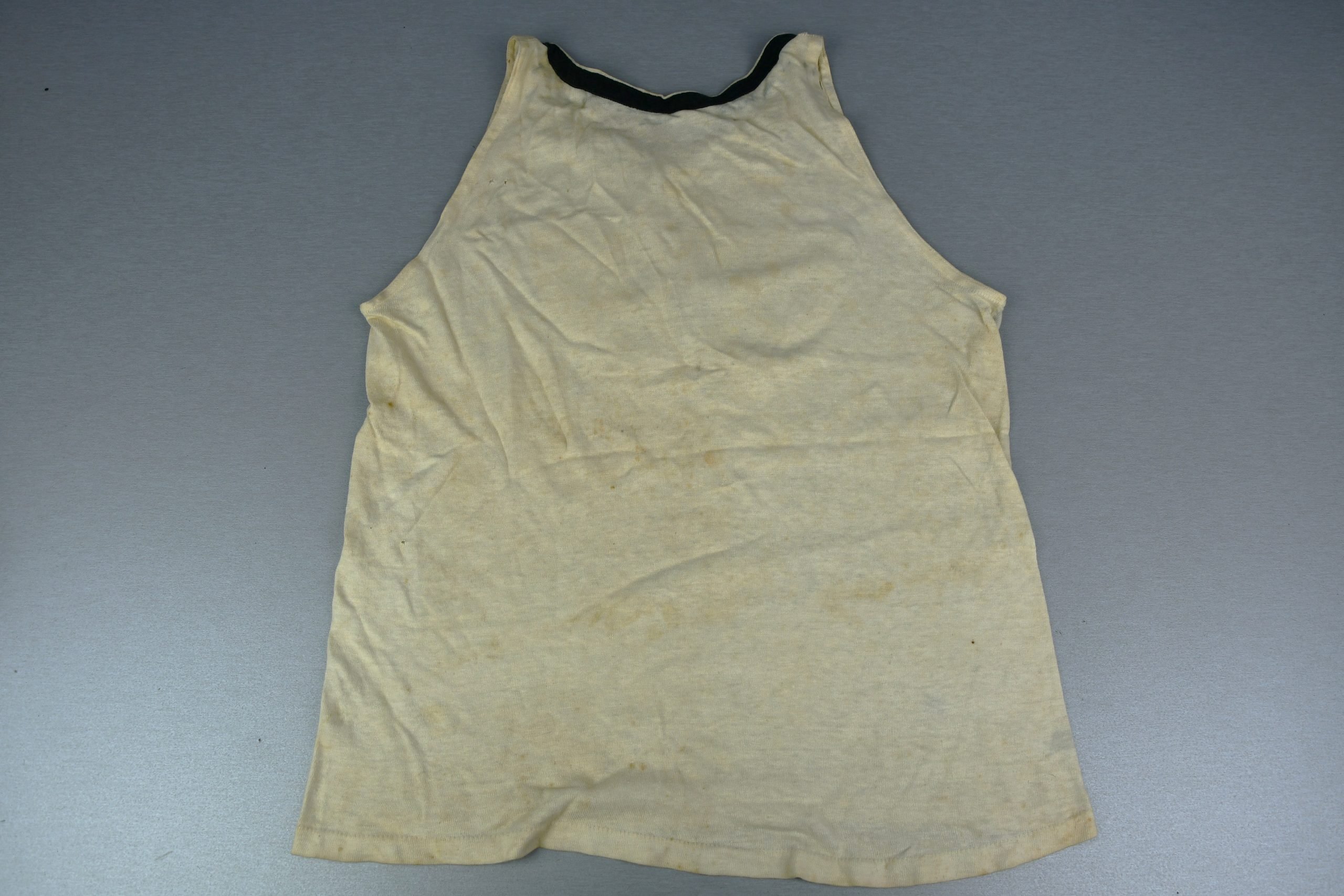 Army (Heer) standard issue sport shirt for NCO — image 5