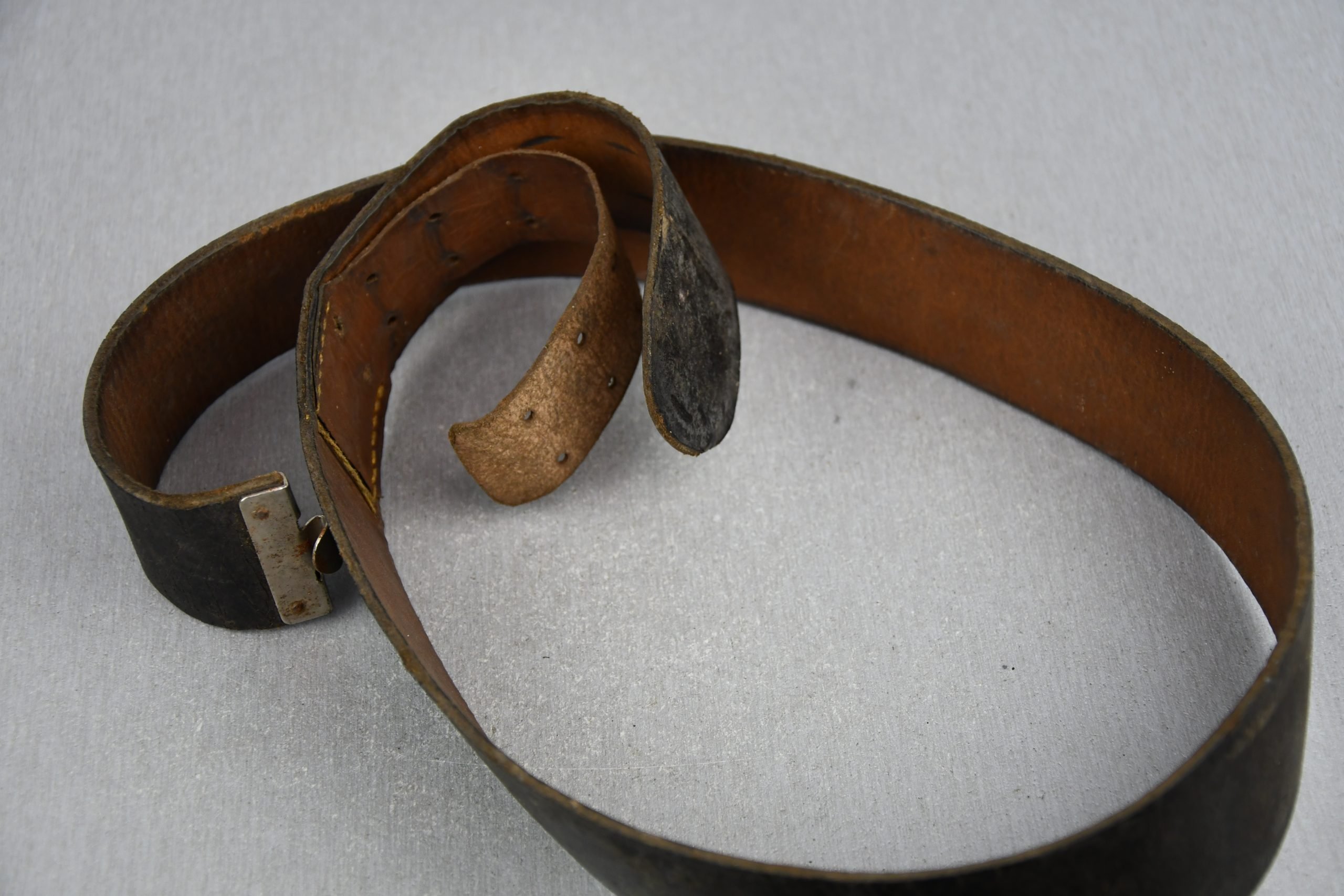 Wehrmacht lacquered parade belt — image 6