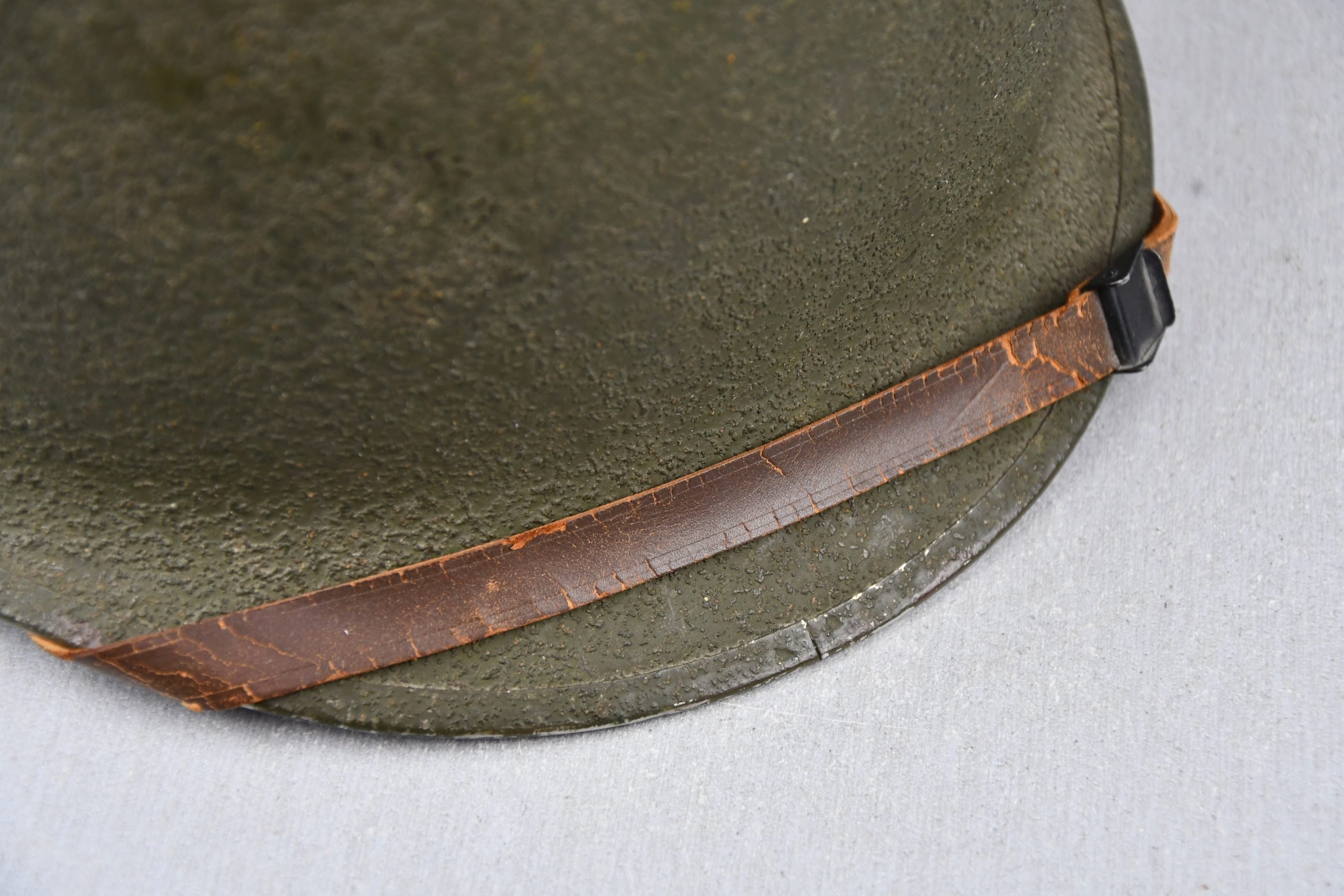 US M1 steel fixed bail helmet by 'Schleuter' with liner by Firestone — image 7