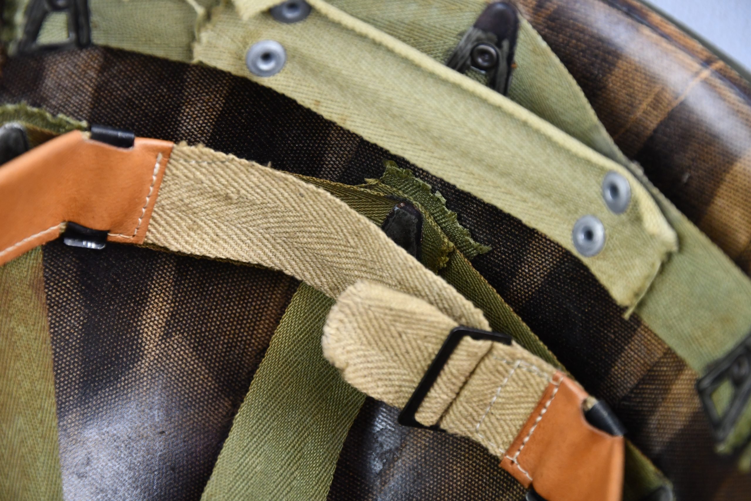 US M1 steel fixed bail helmet by 'Schleuter' with liner by Firestone — image 9