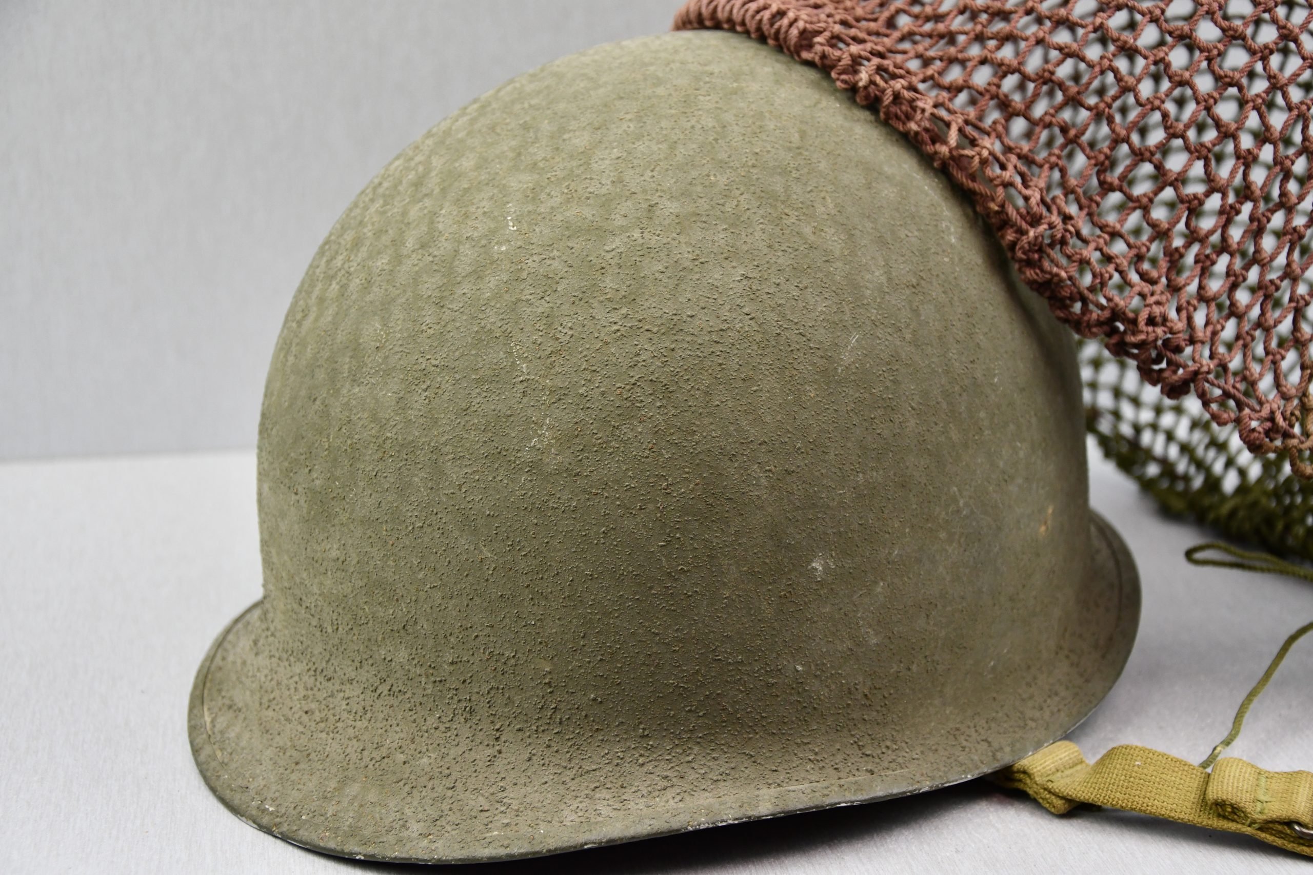 MINT US WW2 M1 fixed bale steel helmet with early Inland liner — image 28