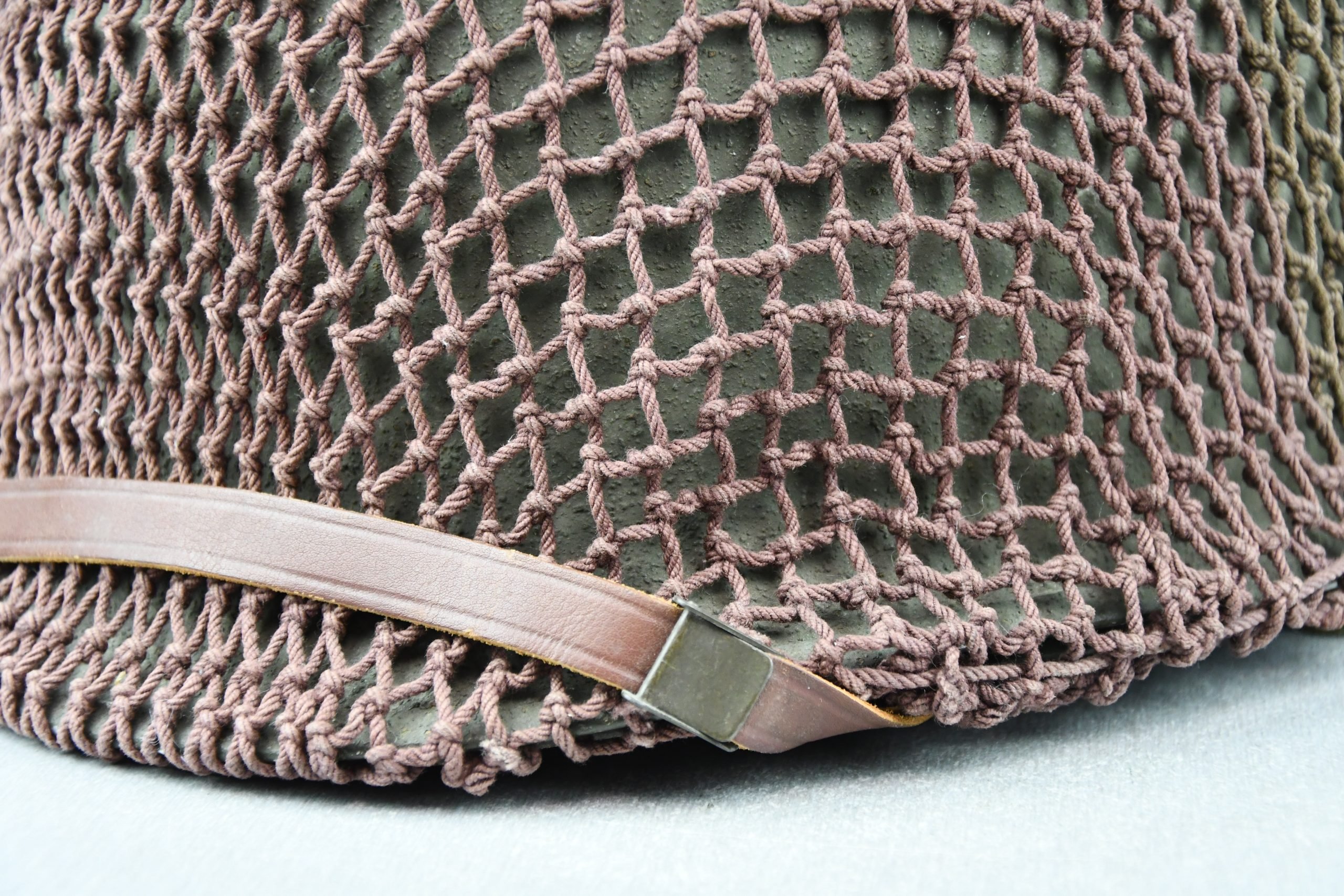 MINT US WW2 M1 fixed bale steel helmet with early Inland liner — image 6