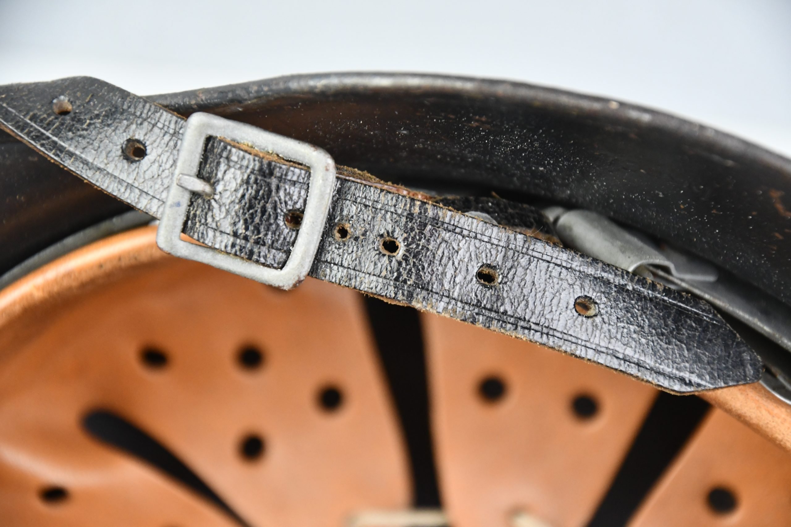 M40 Luftwaffe single decal steel helmet hkp64 — image 13