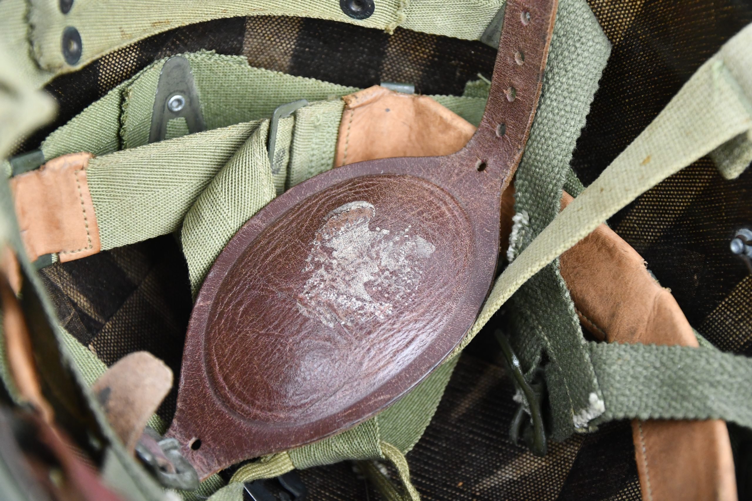 US WW2 M1-C paratrooper helmet with Westinghouse liner — image 20