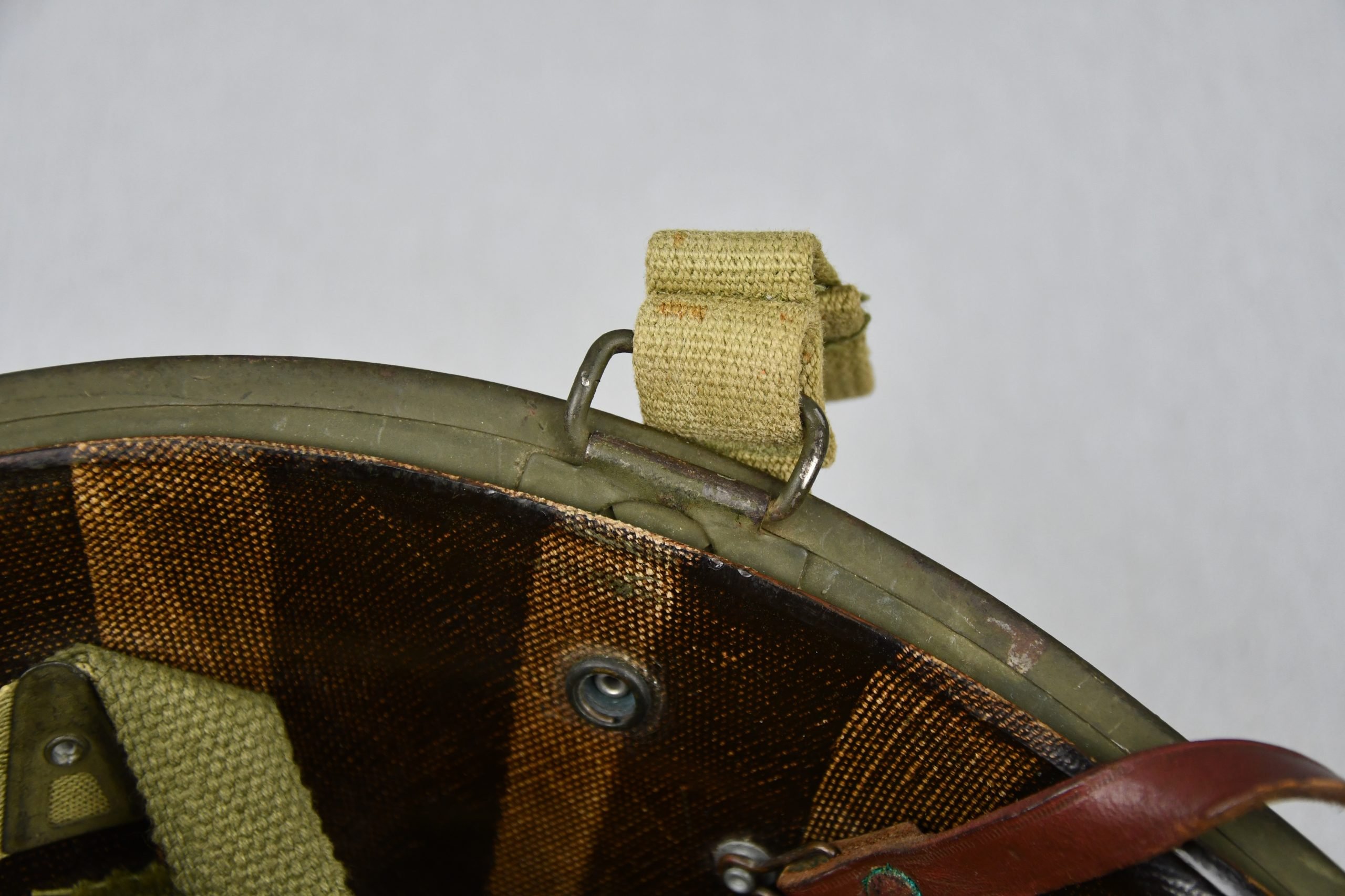 US WW2 M1-C paratrooper helmet with Westinghouse liner — image 22