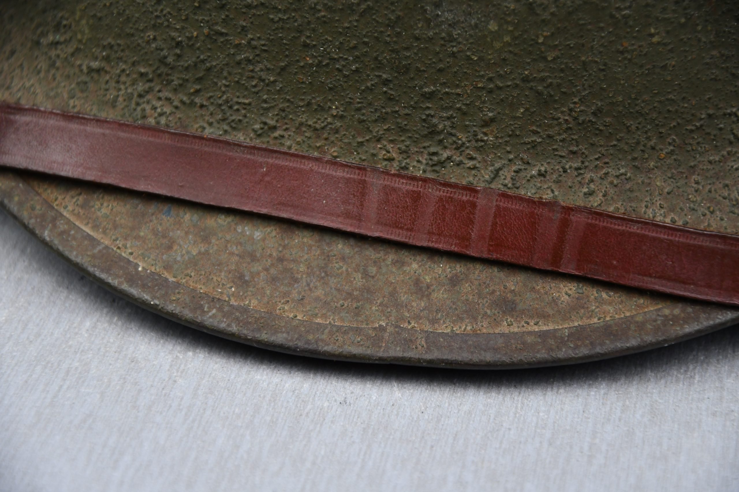 US WW2 M1-C paratrooper helmet with Westinghouse liner — image 5