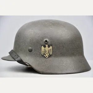 M40 army (Heer) single decal steel helmet hkp64 named to Oberleutnant Heinrich