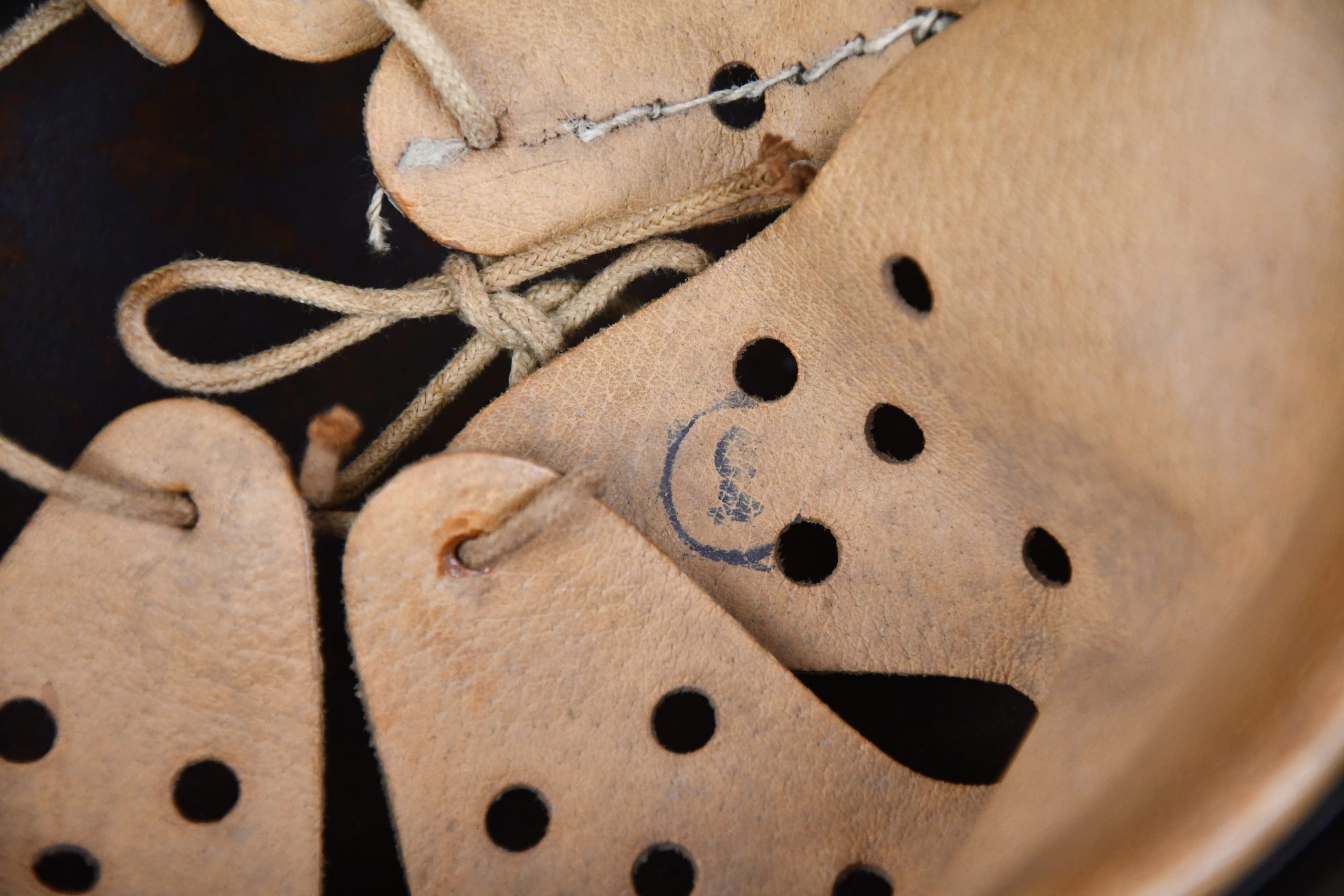 M42 army (Heer) ex-single decal steel helmet ET62 — image 10