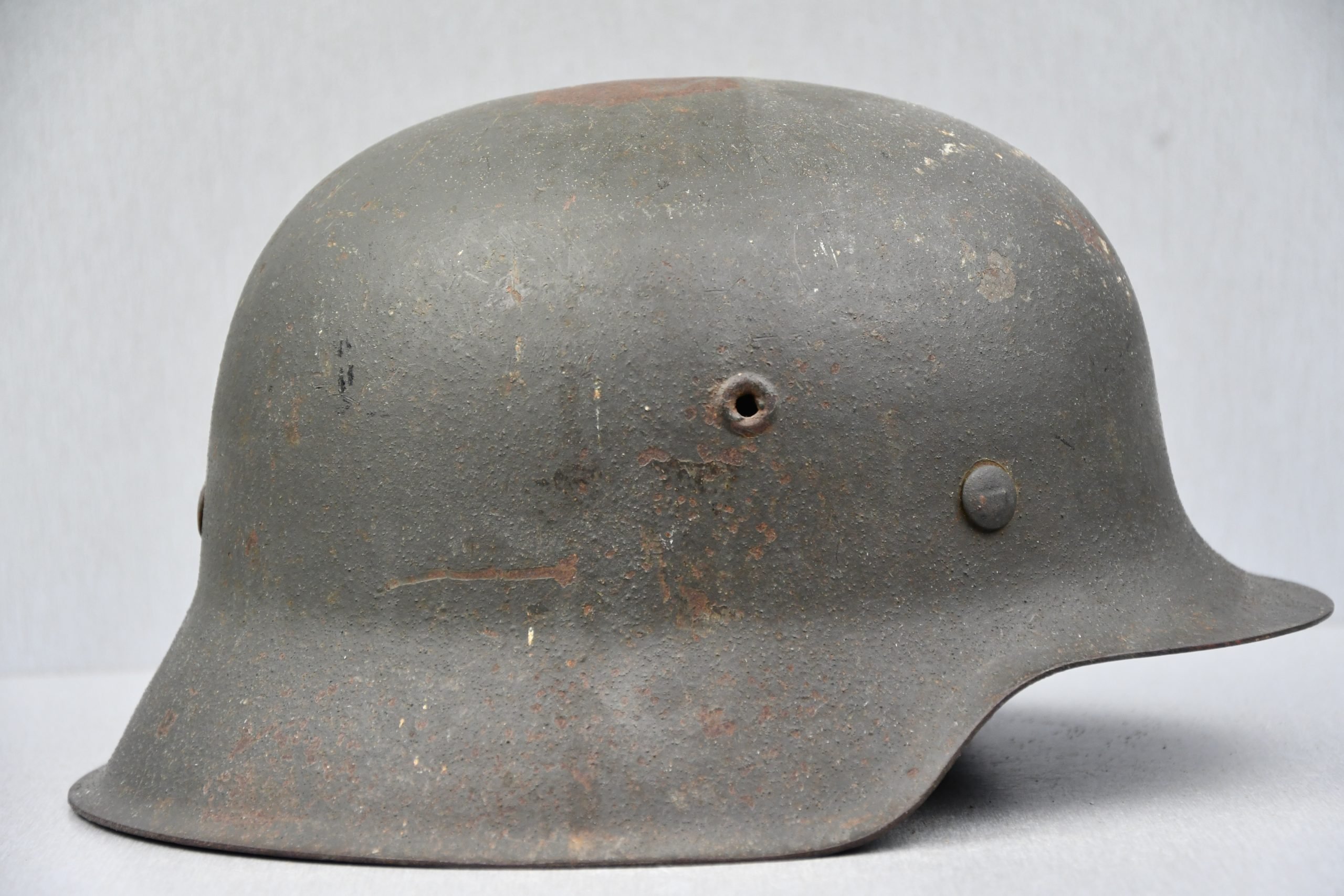 M42 army (Heer) ex-single decal steel helmet ET62 — image 4