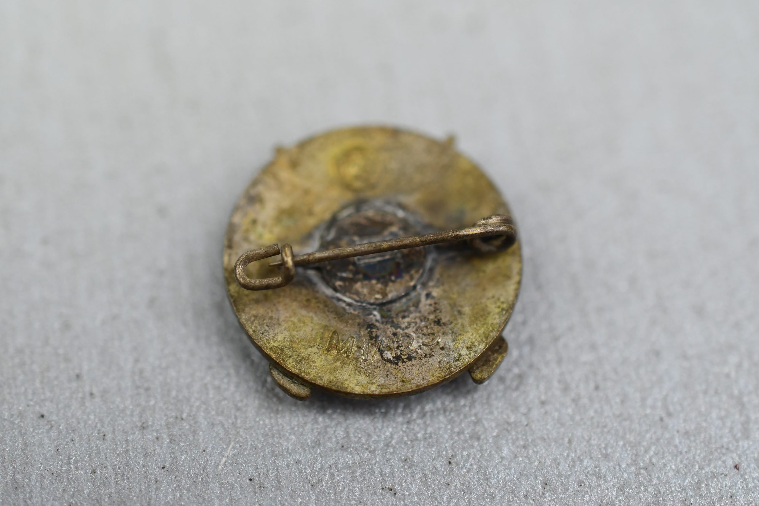 Deutsches Jungvolk (DJ) marksmanship badge silver grade by RZM M1/123 Wilhelm Deumer — image 2