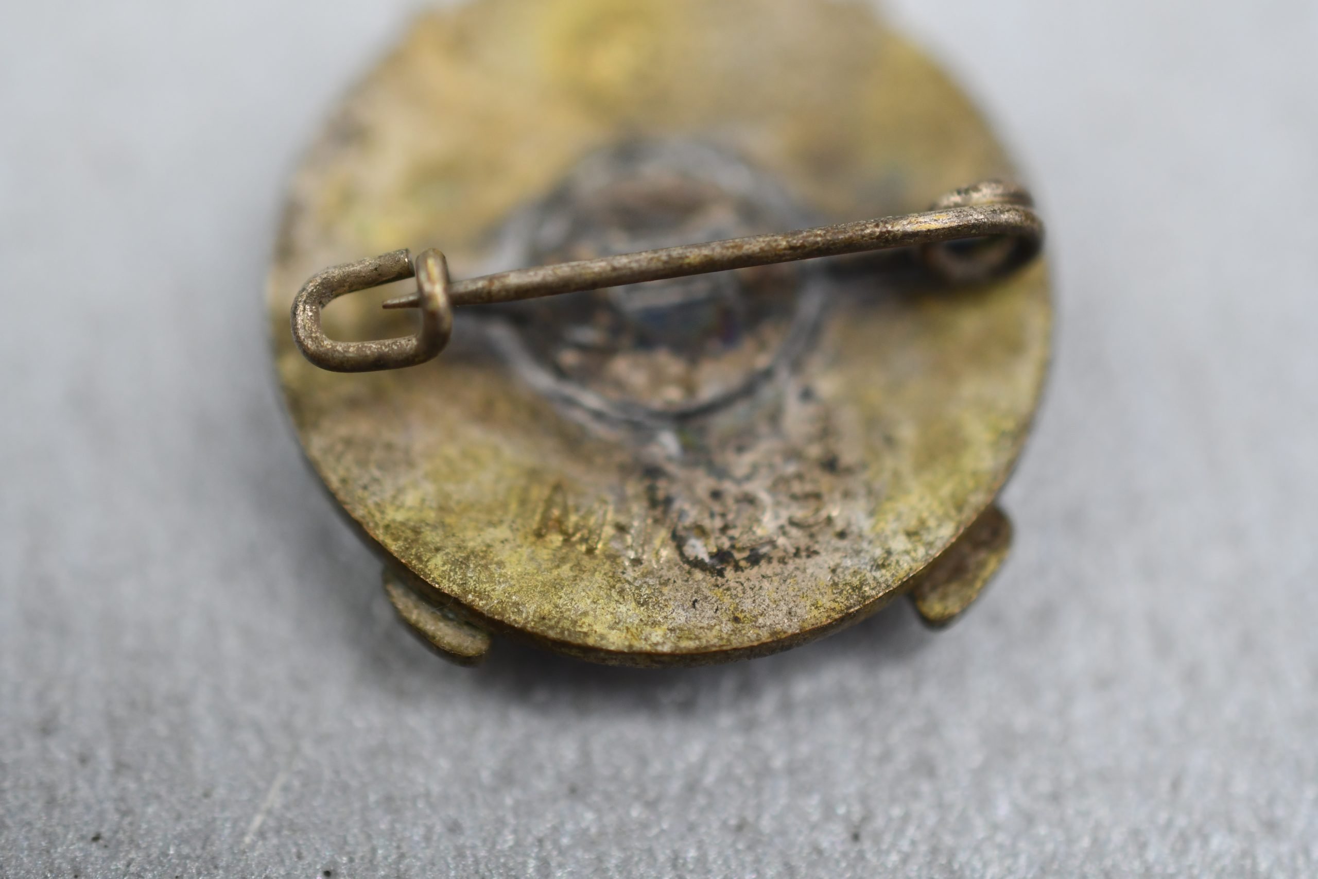 Deutsches Jungvolk (DJ) marksmanship badge silver grade by RZM M1/123 Wilhelm Deumer — image 3