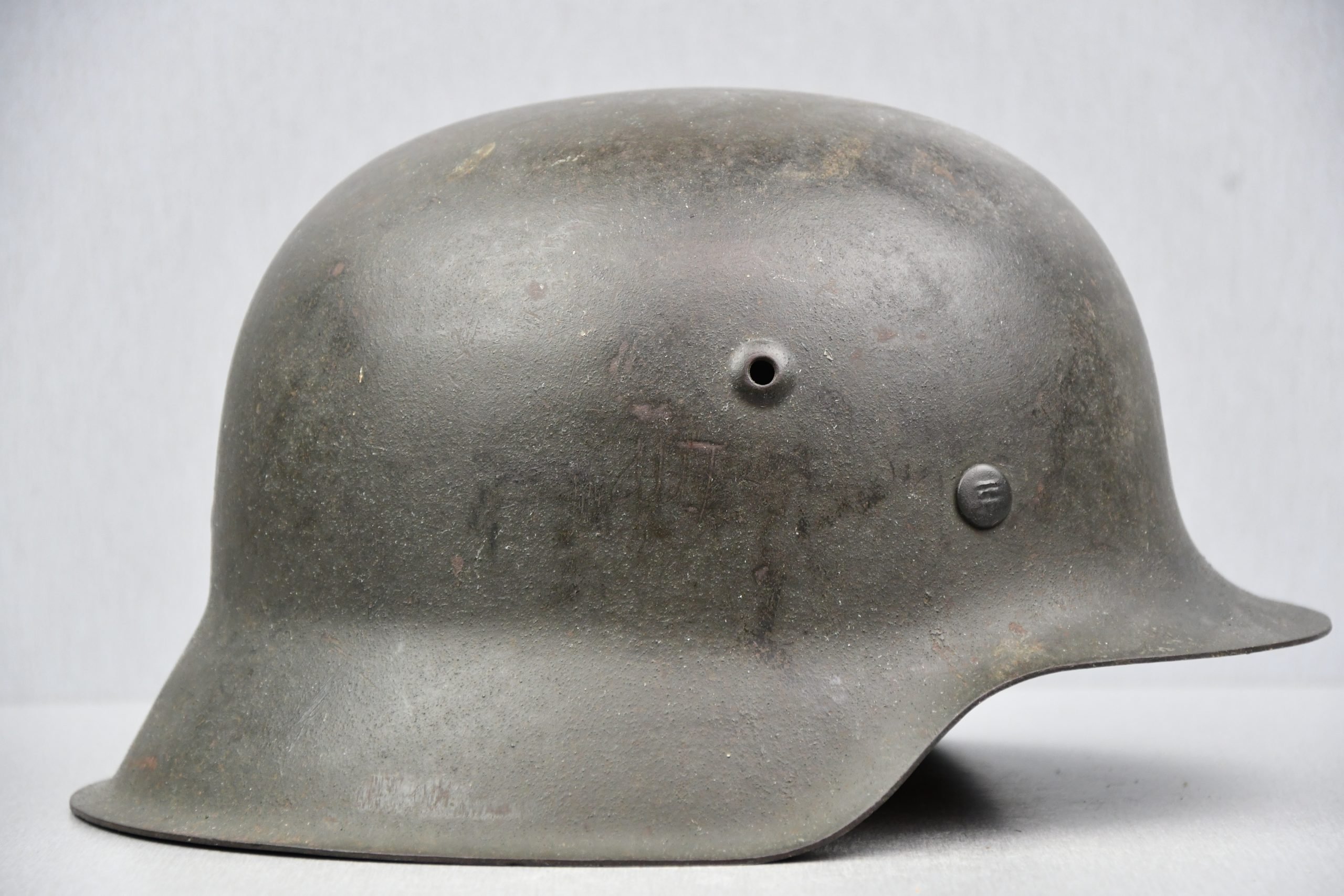 M42 Army/Waffen-SS no decal steel helmet hkp64 — image 3