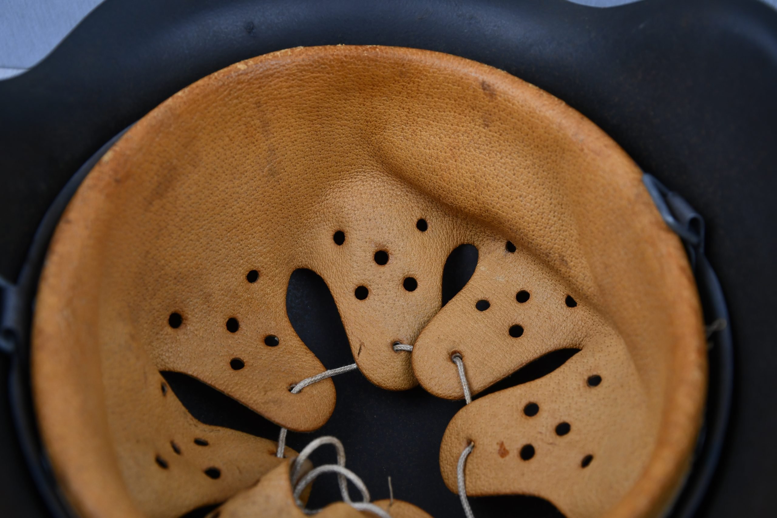 M42 army (Heer) no decal steel helmet hkp64 (with fake decal) — image 10