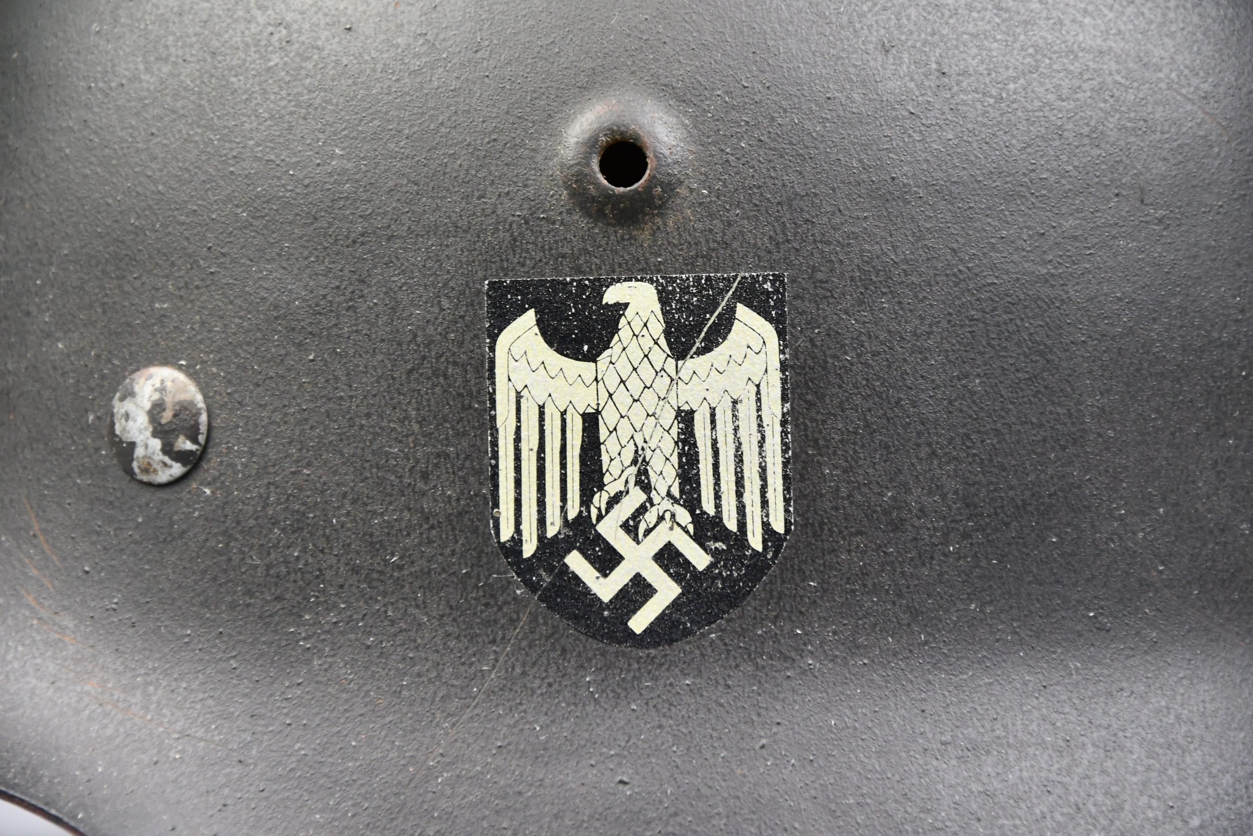 M42 army (Heer) no decal steel helmet hkp64 (with fake decal) — image 2