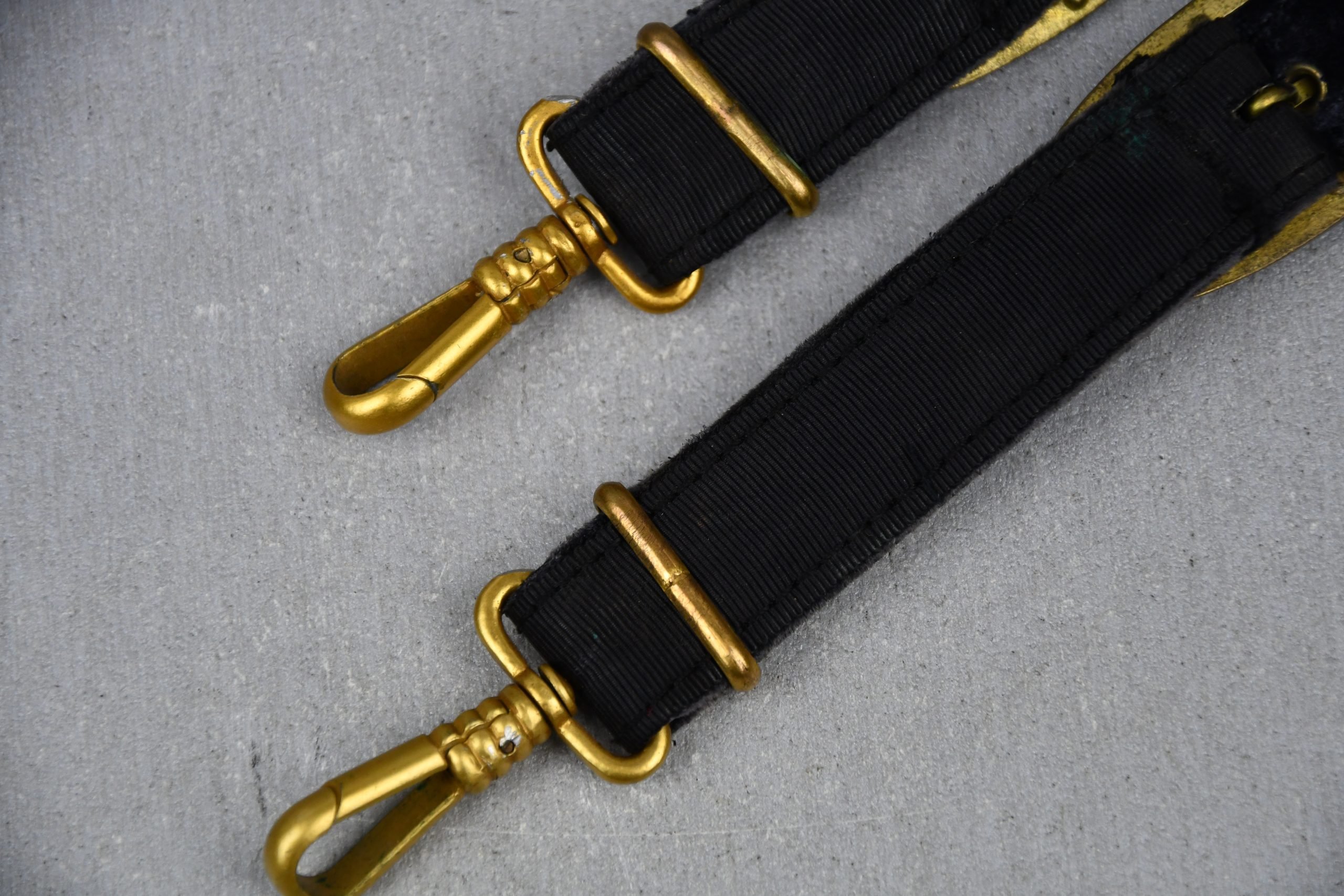 Kriegsmarine officer dagger hangers — image 8