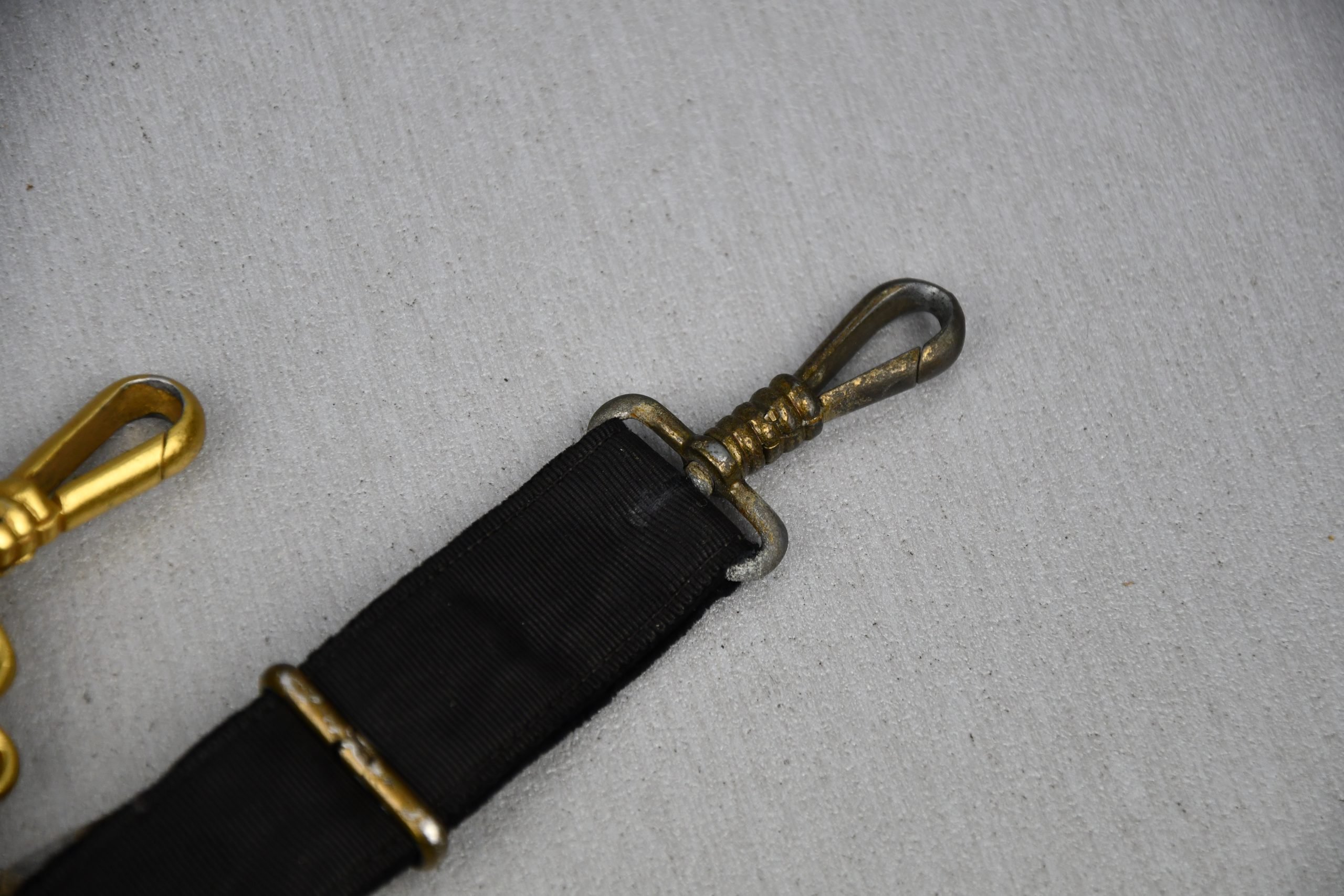 Kriegsmarine officer dagger hangers — image 8