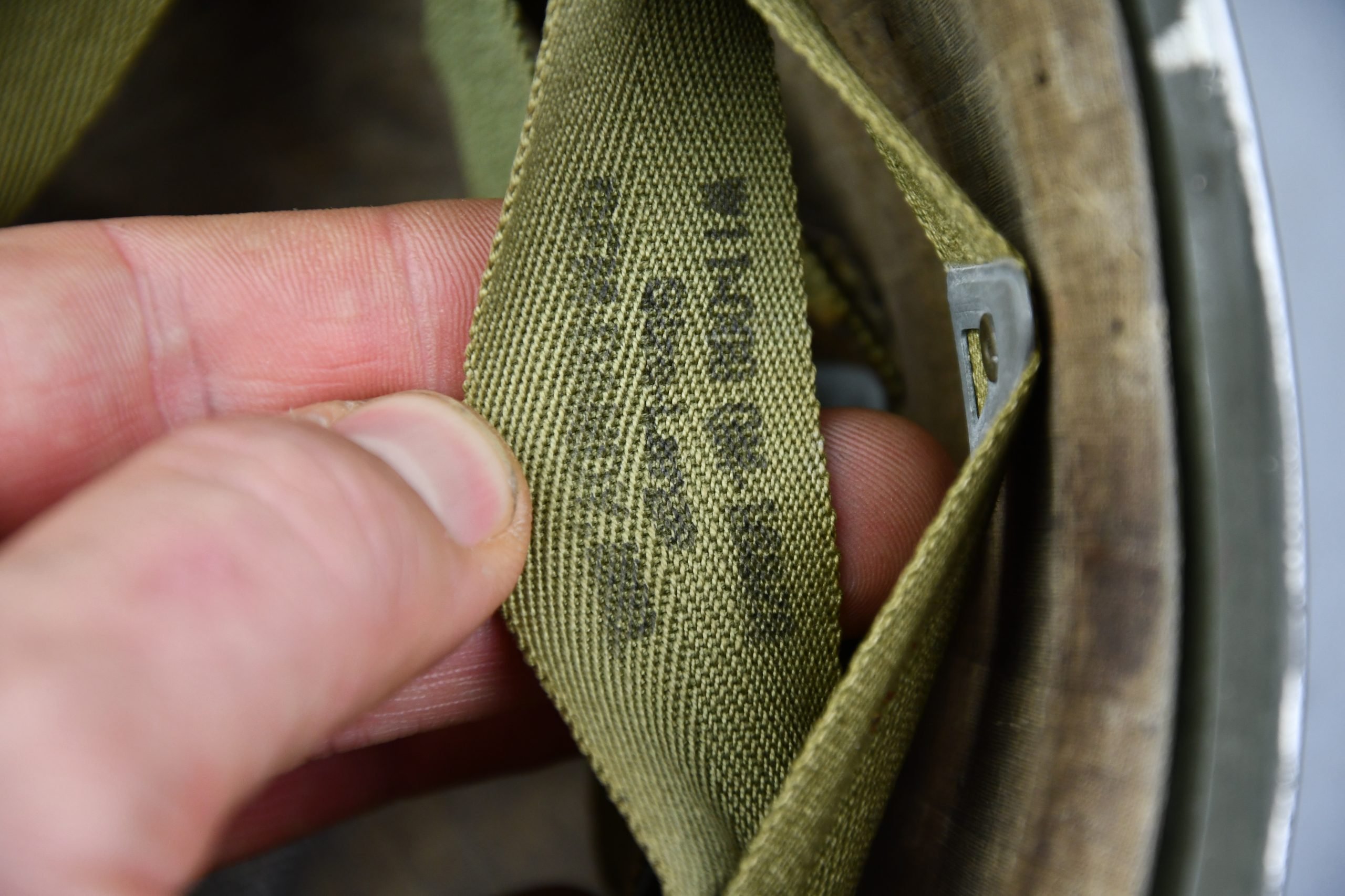 MINT US WW2 M1 helmet with low pressure Hood Rubber liner — image 17