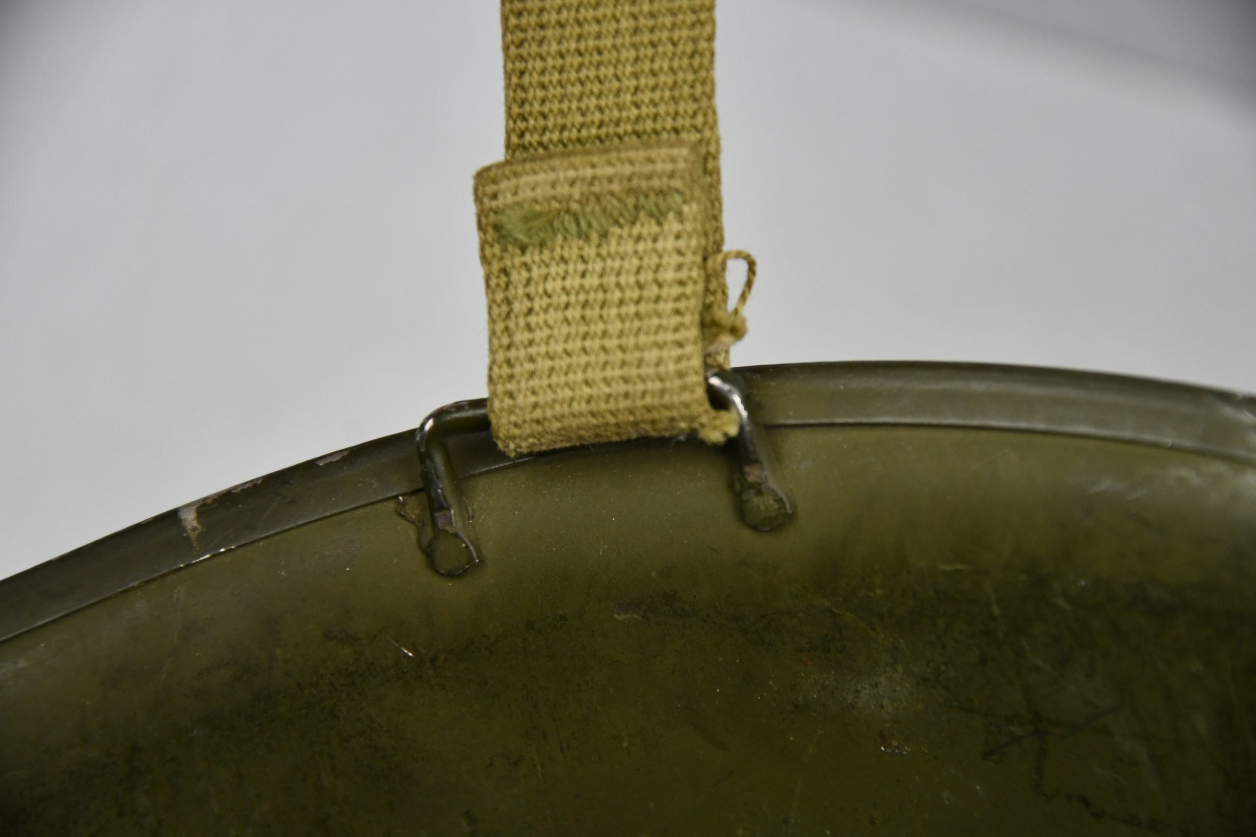 MINT US WW2 M1 helmet with low pressure Hood Rubber liner — image 21