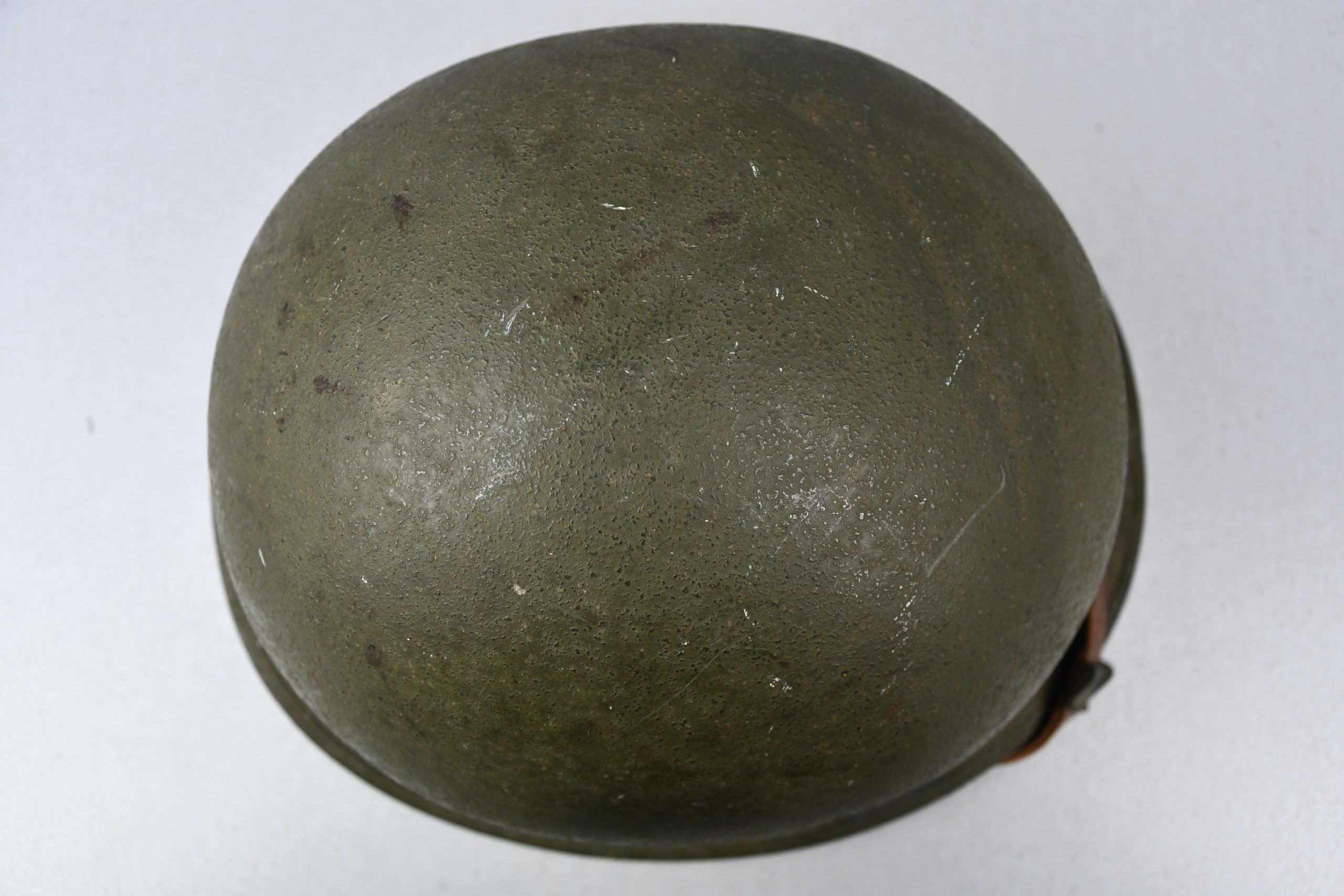 MINT US WW2 M1 helmet with low pressure Hood Rubber liner — image 8