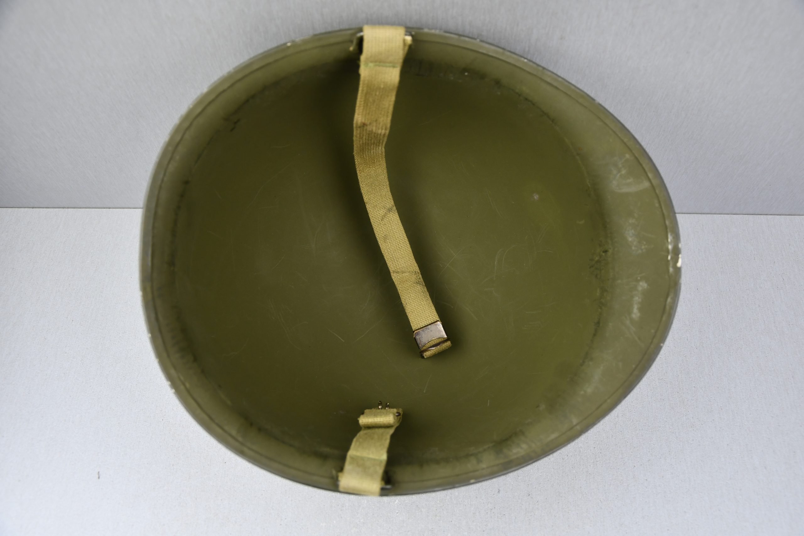 RARE US WW2 M1 helmet with low pressure St. Clair liner — image 16