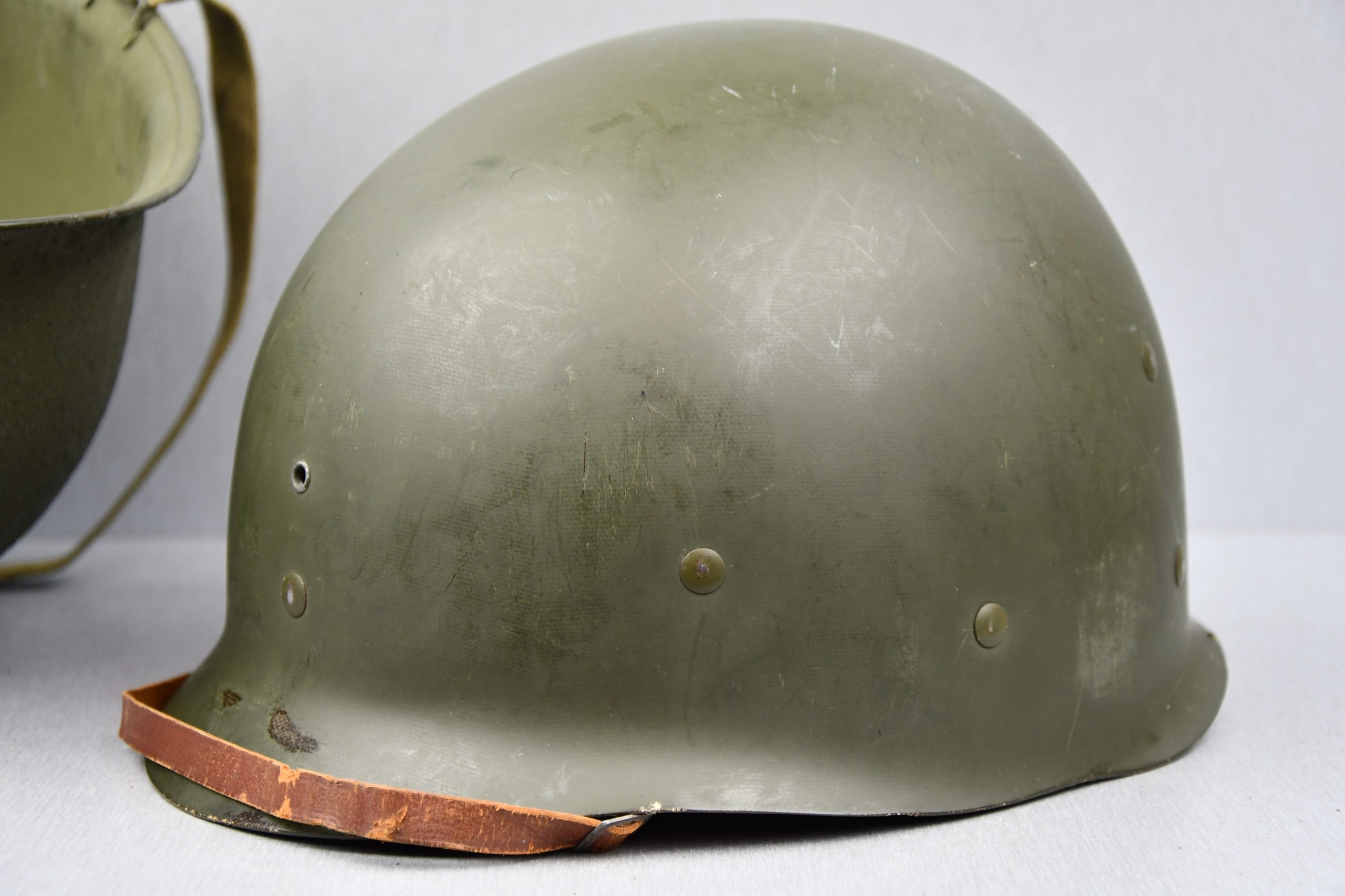 RARE US WW2 M1 helmet with low pressure St. Clair liner — image 26