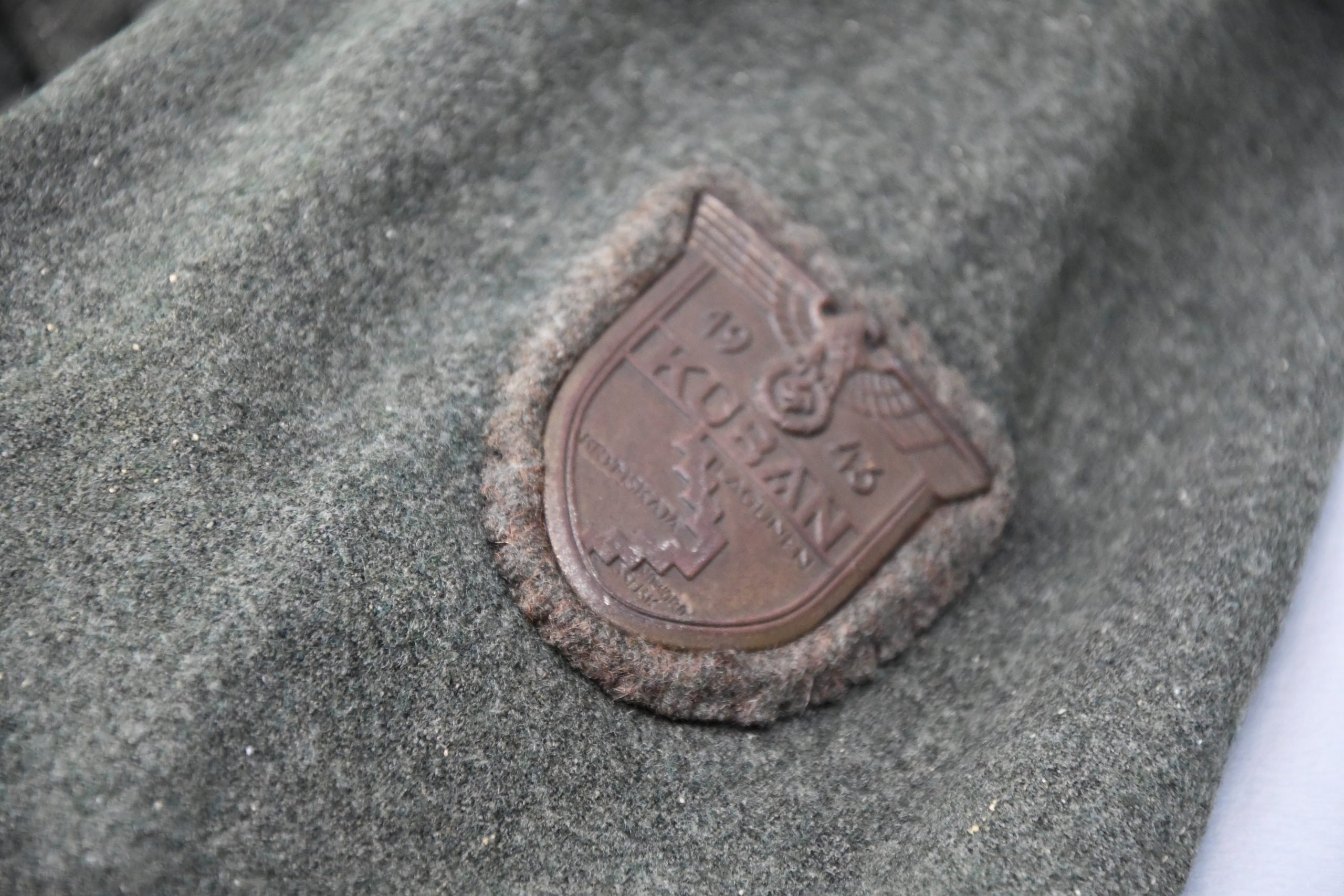 M40 army (Heer) NCO feldbluse 1940 with Kuban campaign shield — image 7