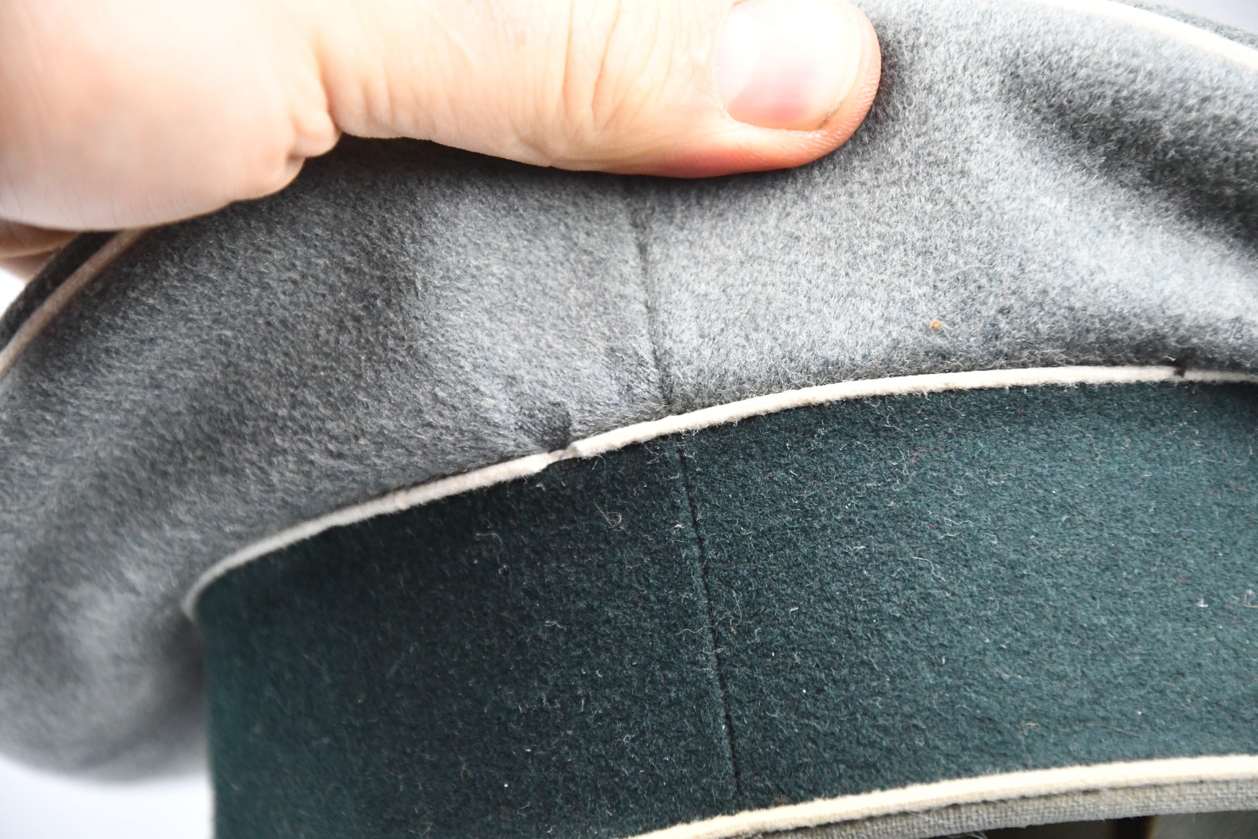 AArmy (Heer) infantry enlisted visor cap 'Schirmmütze' by Peküro unit marked IR 107 — image 11