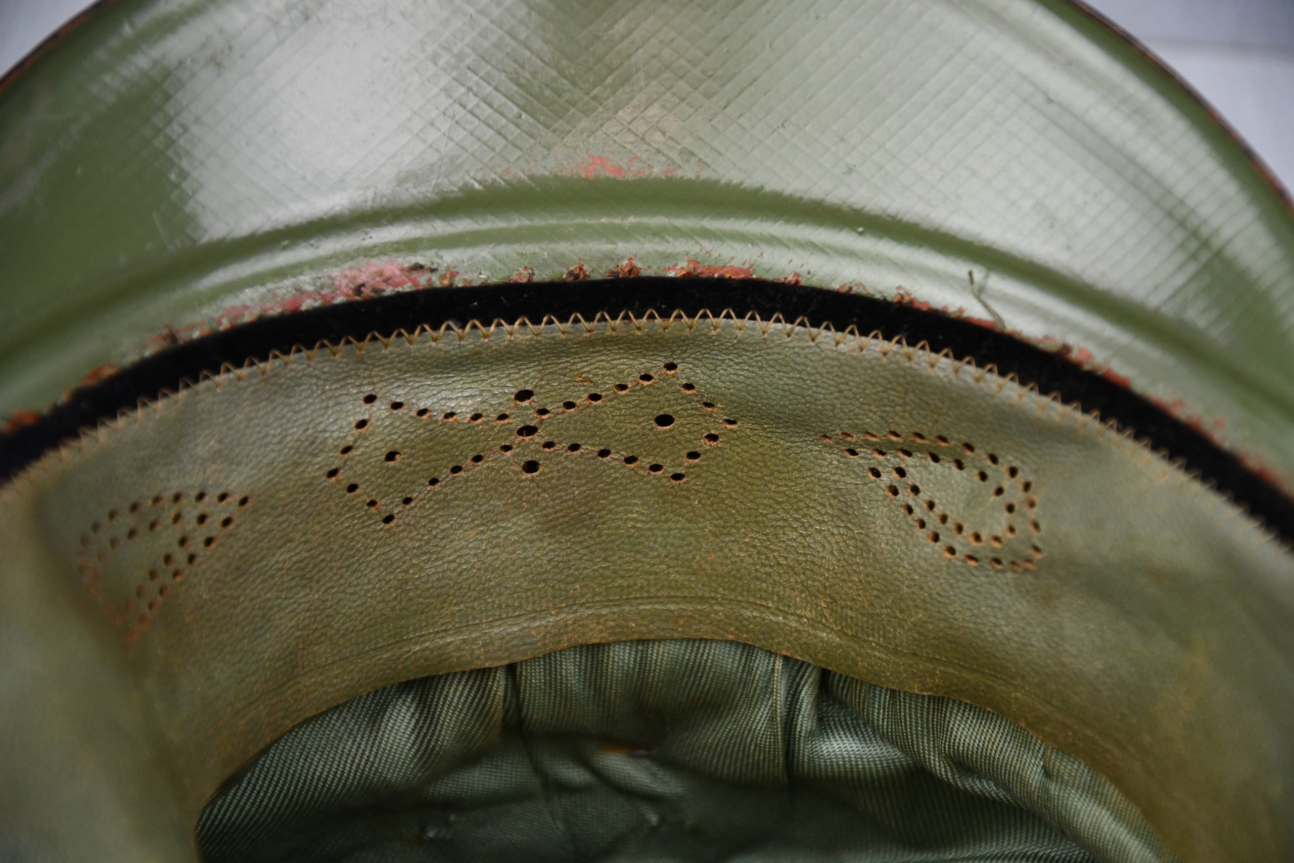 AArmy (Heer) infantry enlisted visor cap 'Schirmmütze' by Peküro unit marked IR 107 — image 23