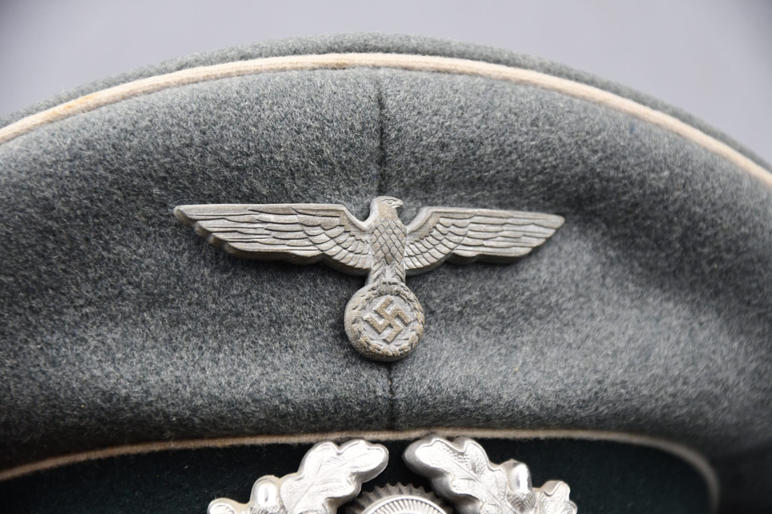 AArmy (Heer) infantry enlisted visor cap 'Schirmmütze' by Peküro unit marked IR 107 — image 7