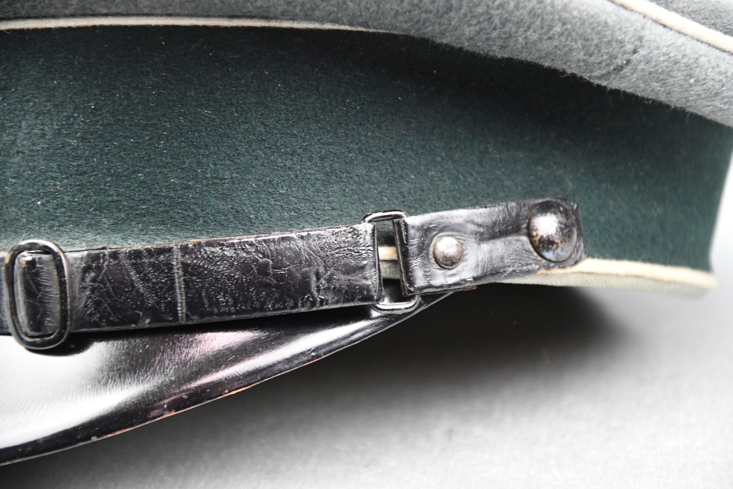 AArmy (Heer) infantry enlisted visor cap 'Schirmmütze' by Peküro unit marked IR 107 — image 8