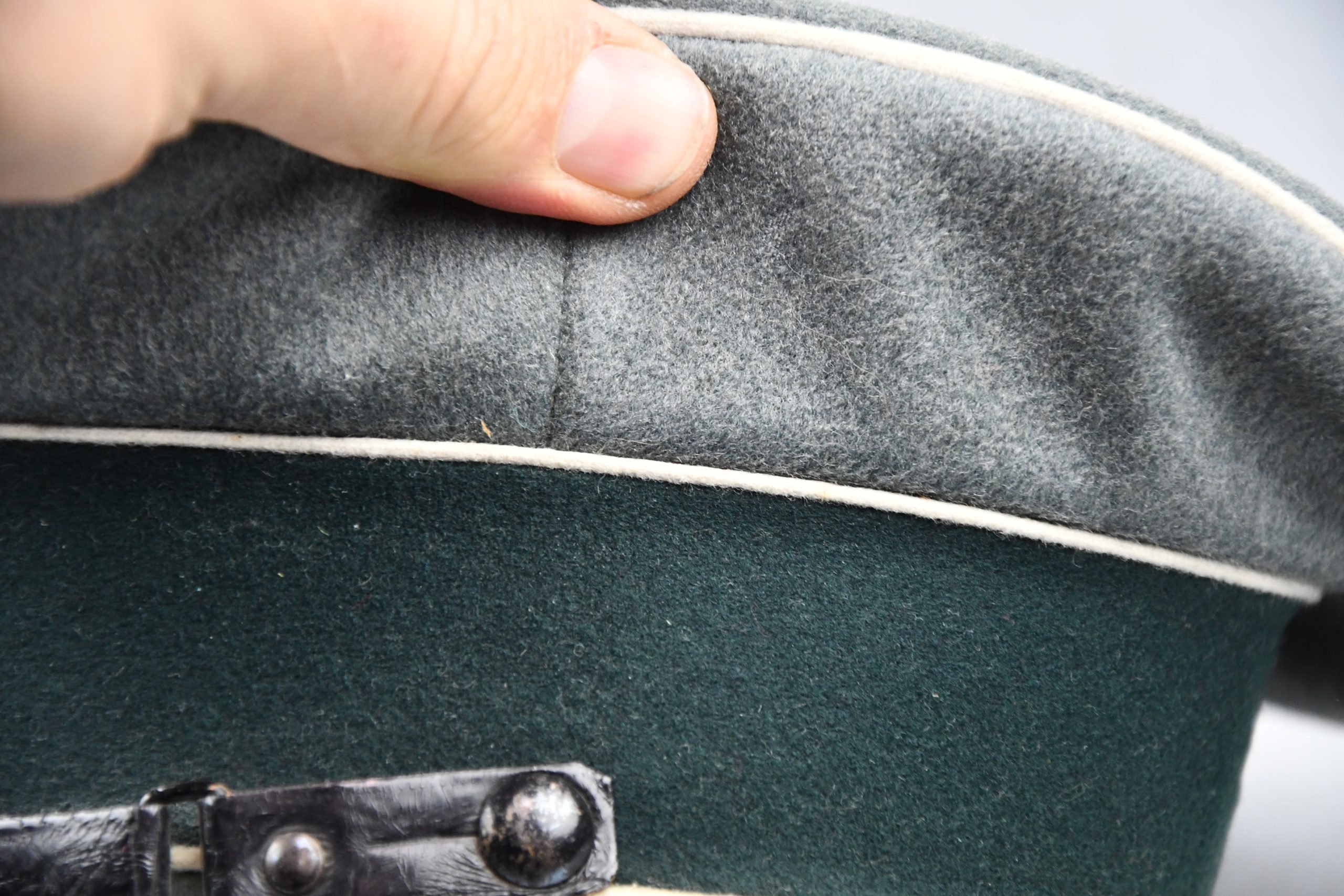 AArmy (Heer) infantry enlisted visor cap 'Schirmmütze' by Peküro unit marked IR 107 — image 9