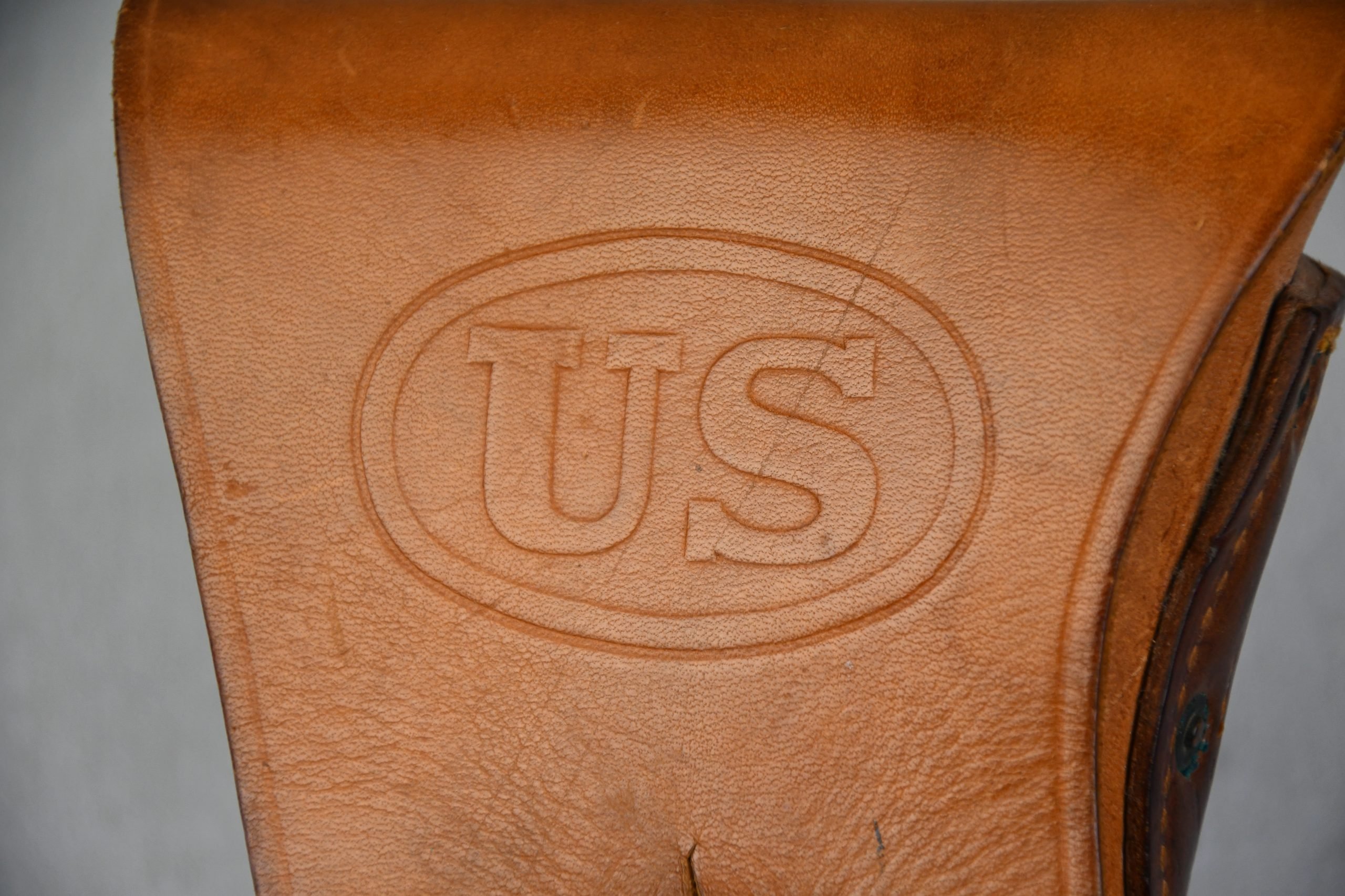 US WW2 M1916 Colt Pistol Holster by Milwaukee Saddkery Co. 1945 — image 2