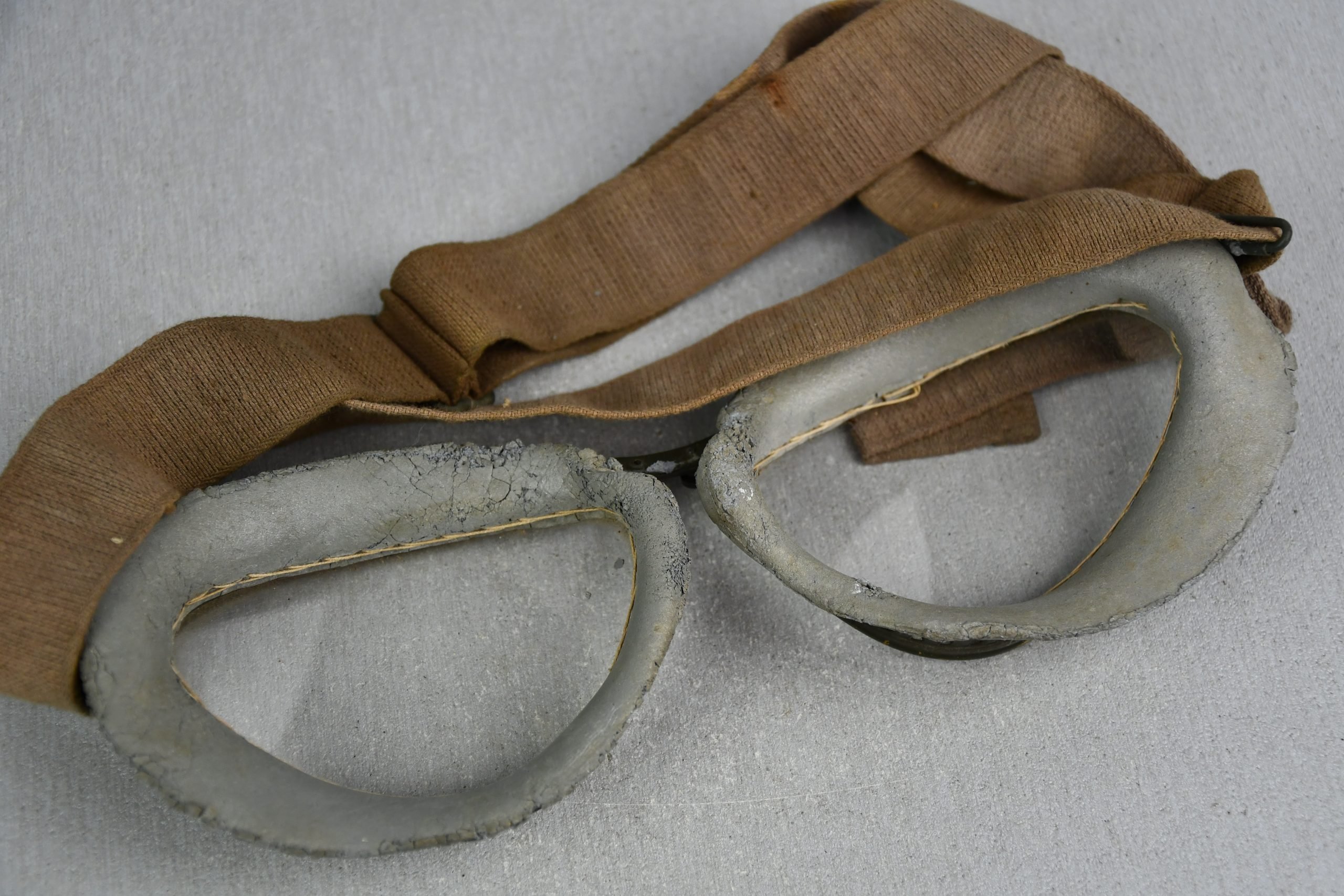 Lutwaffe pilot goggles — image 3