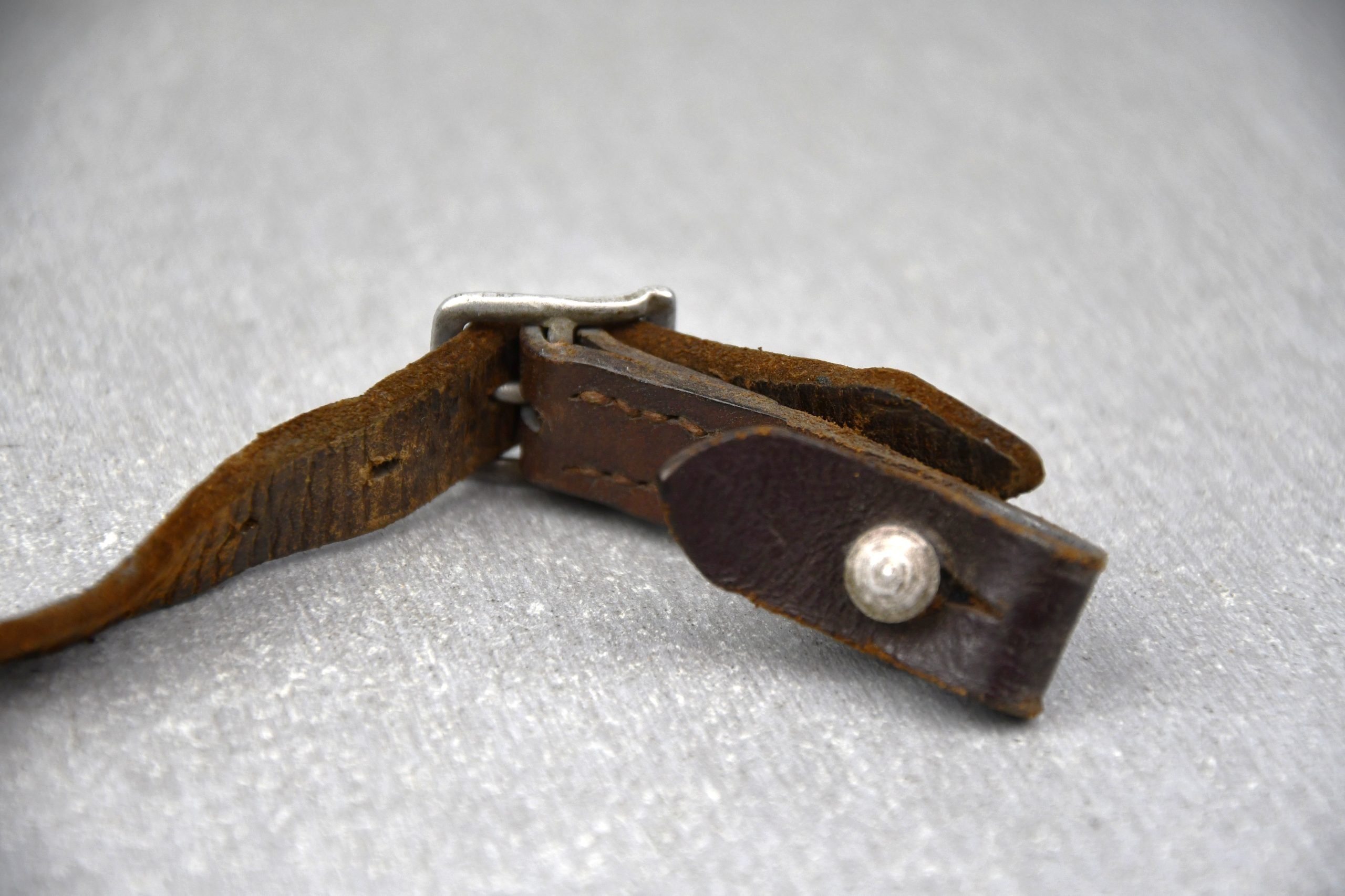 Early Luftwaffe helmet chin strap with LBA stamp 1939 — image 5