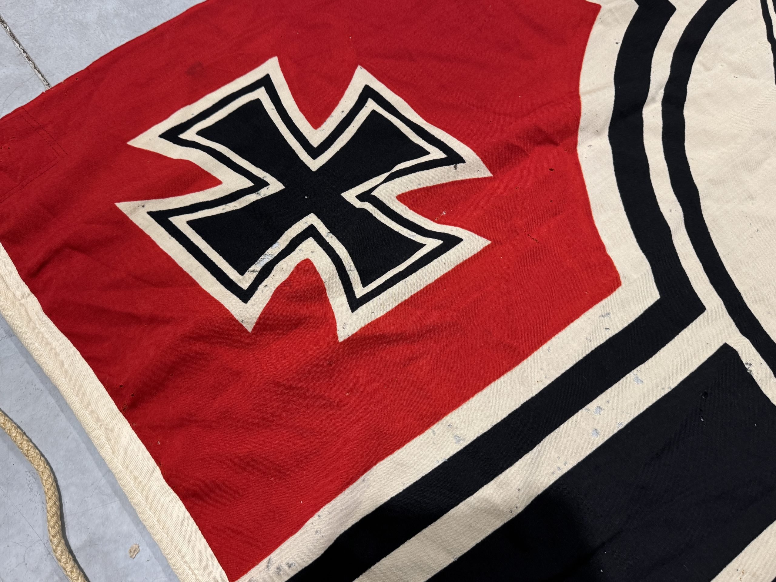Kriegsmarine battle flag 'Reichskriegsflagge' 150 x 250 by Plutzar & Brüll K.G. — image 10
