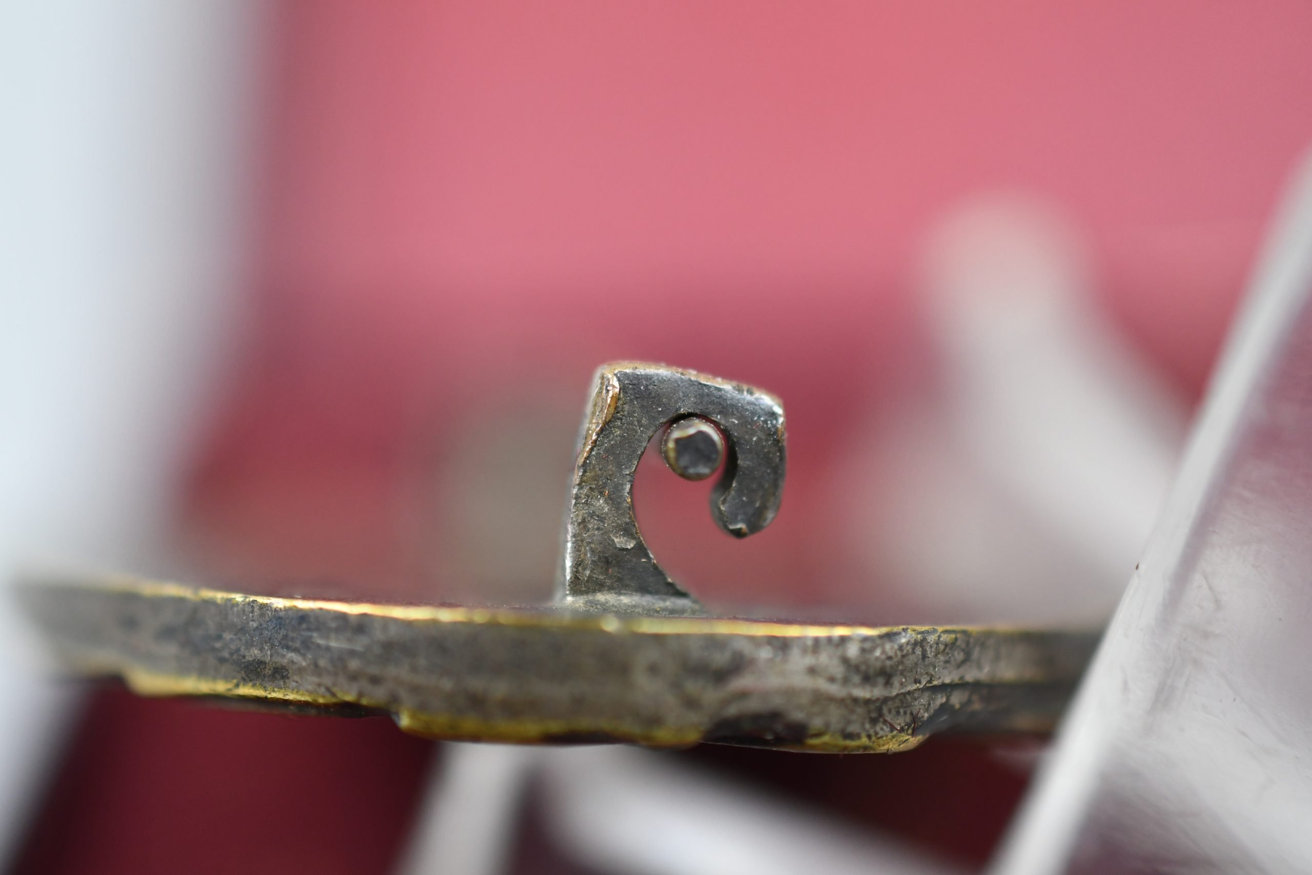 Silver wound badge by '30' Hauptmünzamt Wien with matching box — image 3