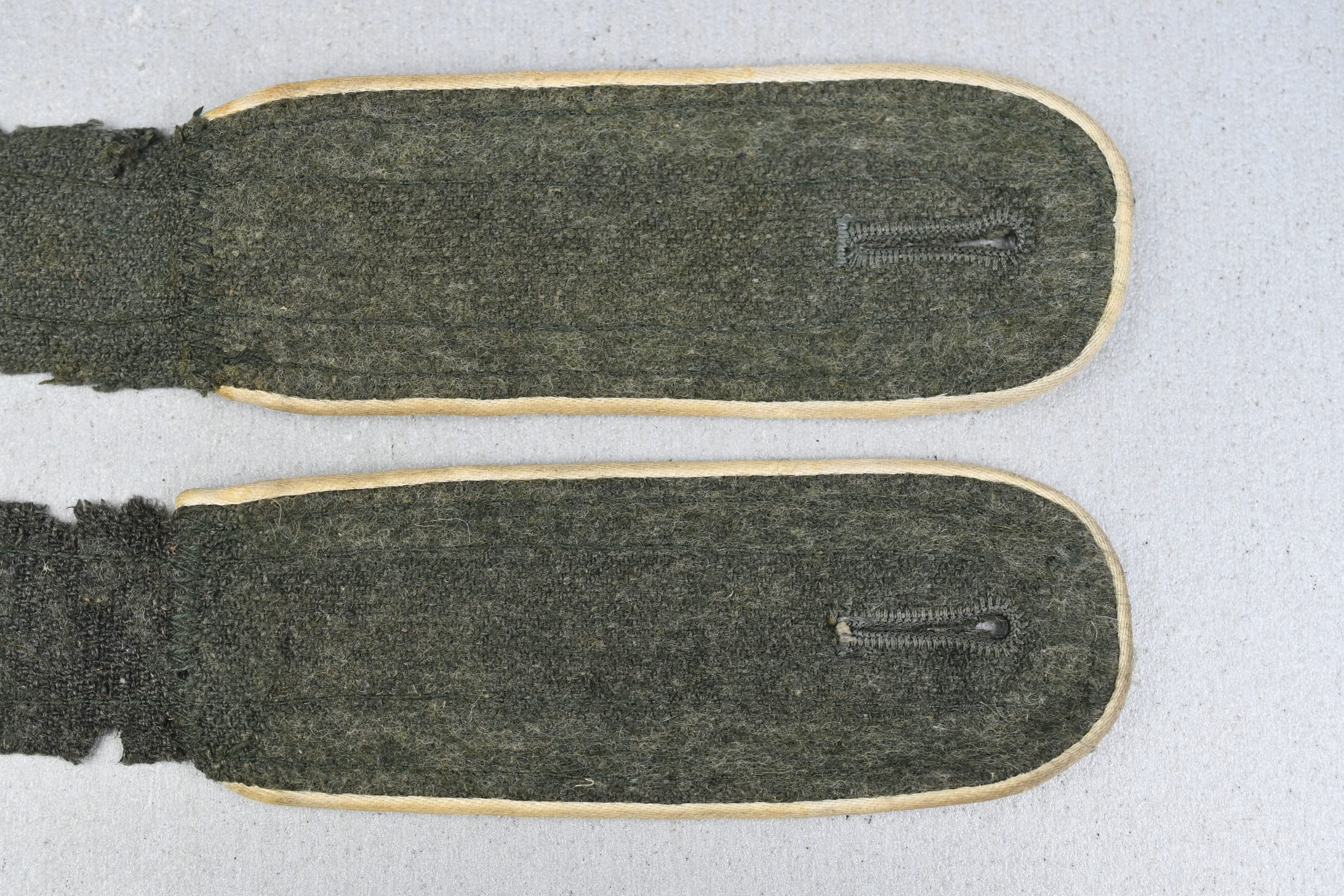 M44 army (Heer) infantry matching shoulder board set — image 3