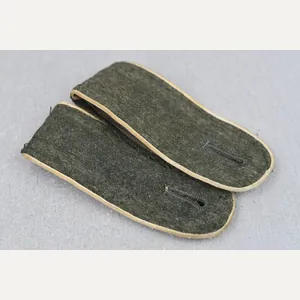 M44 army (Heer) infantry matching shoulder board set